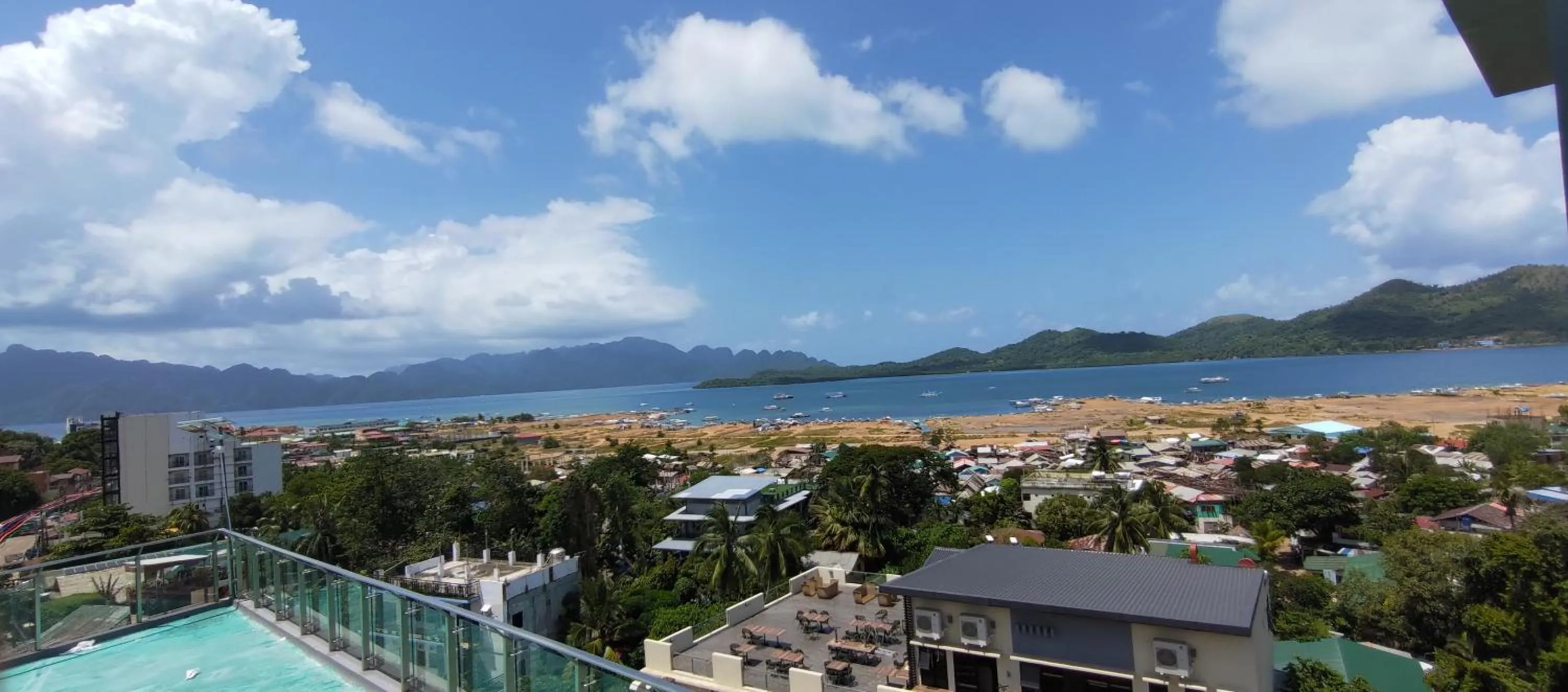 Sea view in Sky Garden Hotel