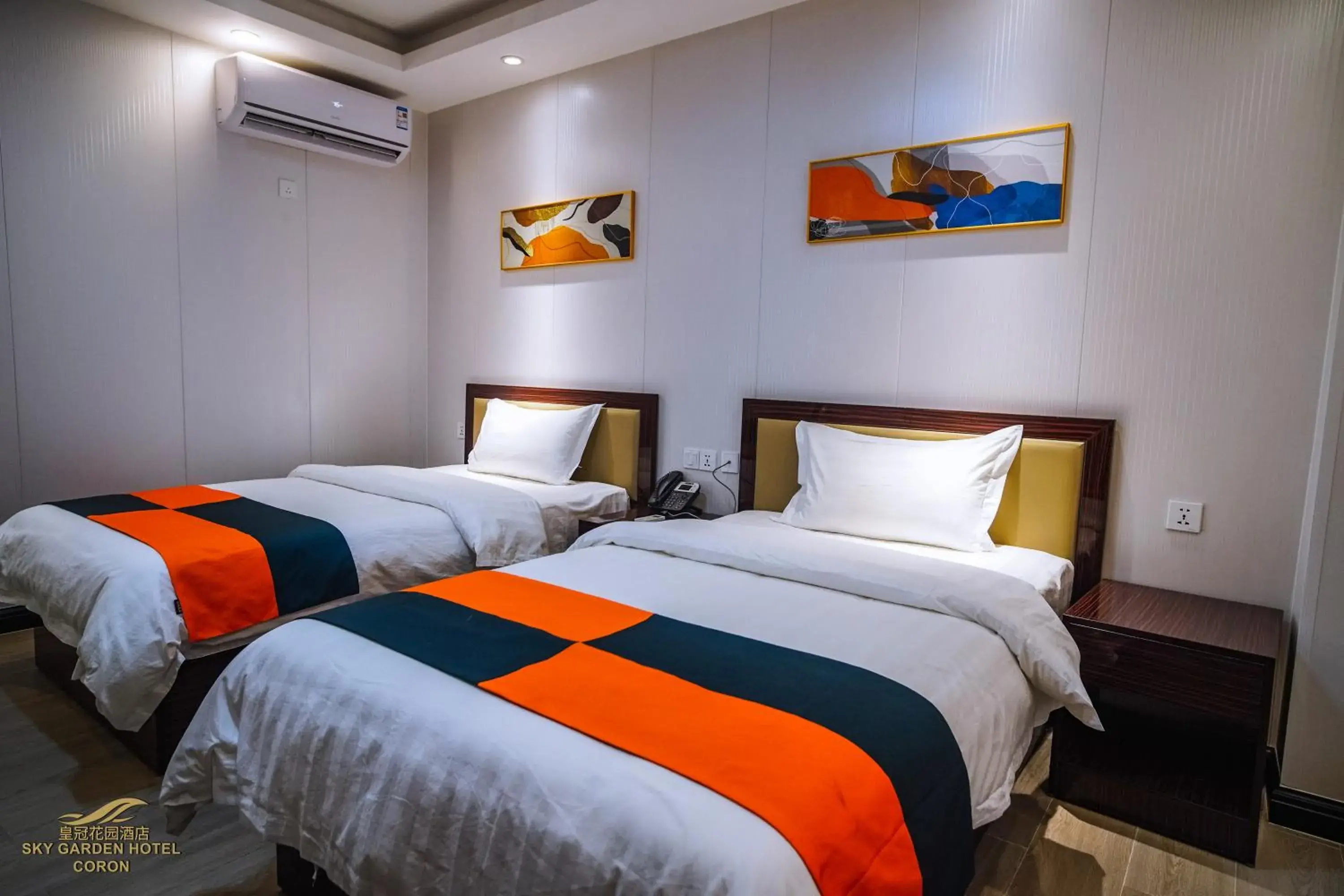 Superior Twin Room in Sky Garden Hotel Superior Twin Room in Sky Garden Hotel