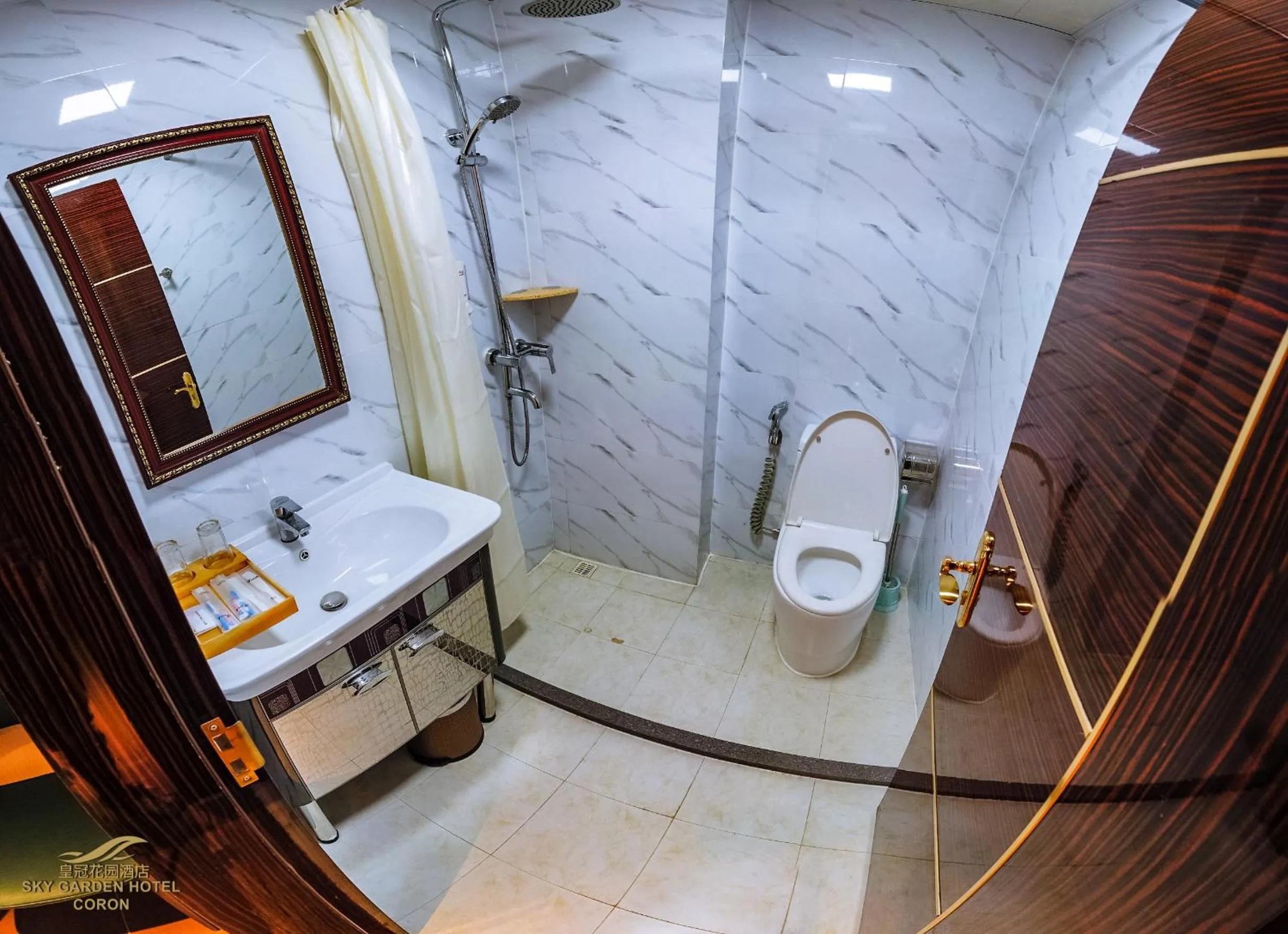 Shower in Sky Garden Hotel