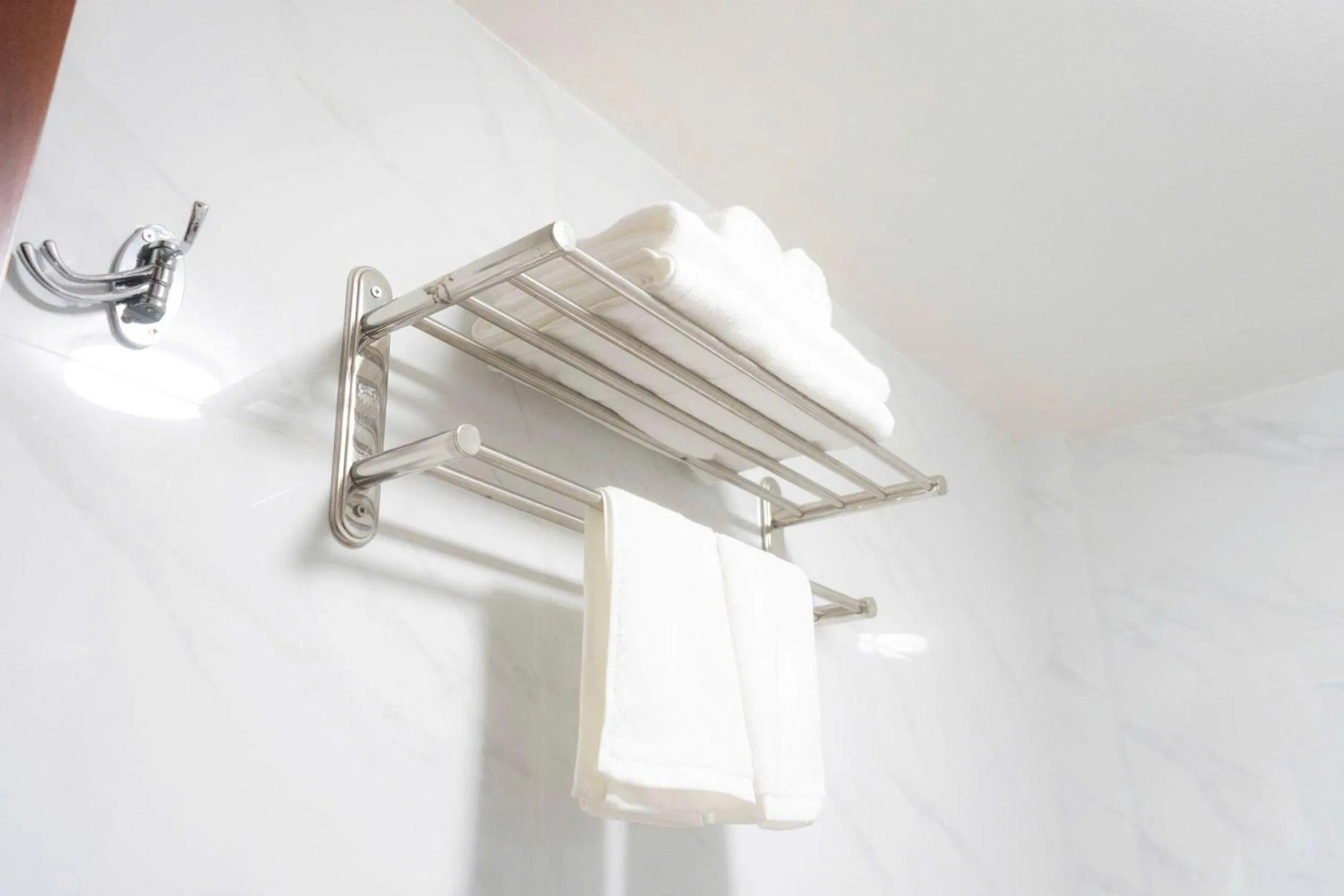 towels in Capital CauGiay Hotel