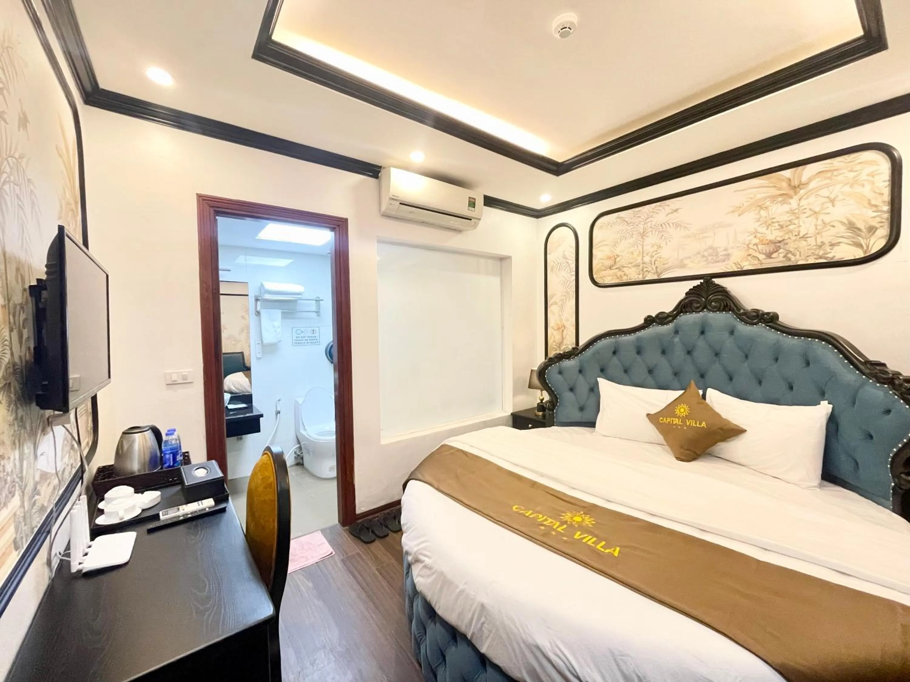 Shower, Bed in Capital CauGiay Hotel