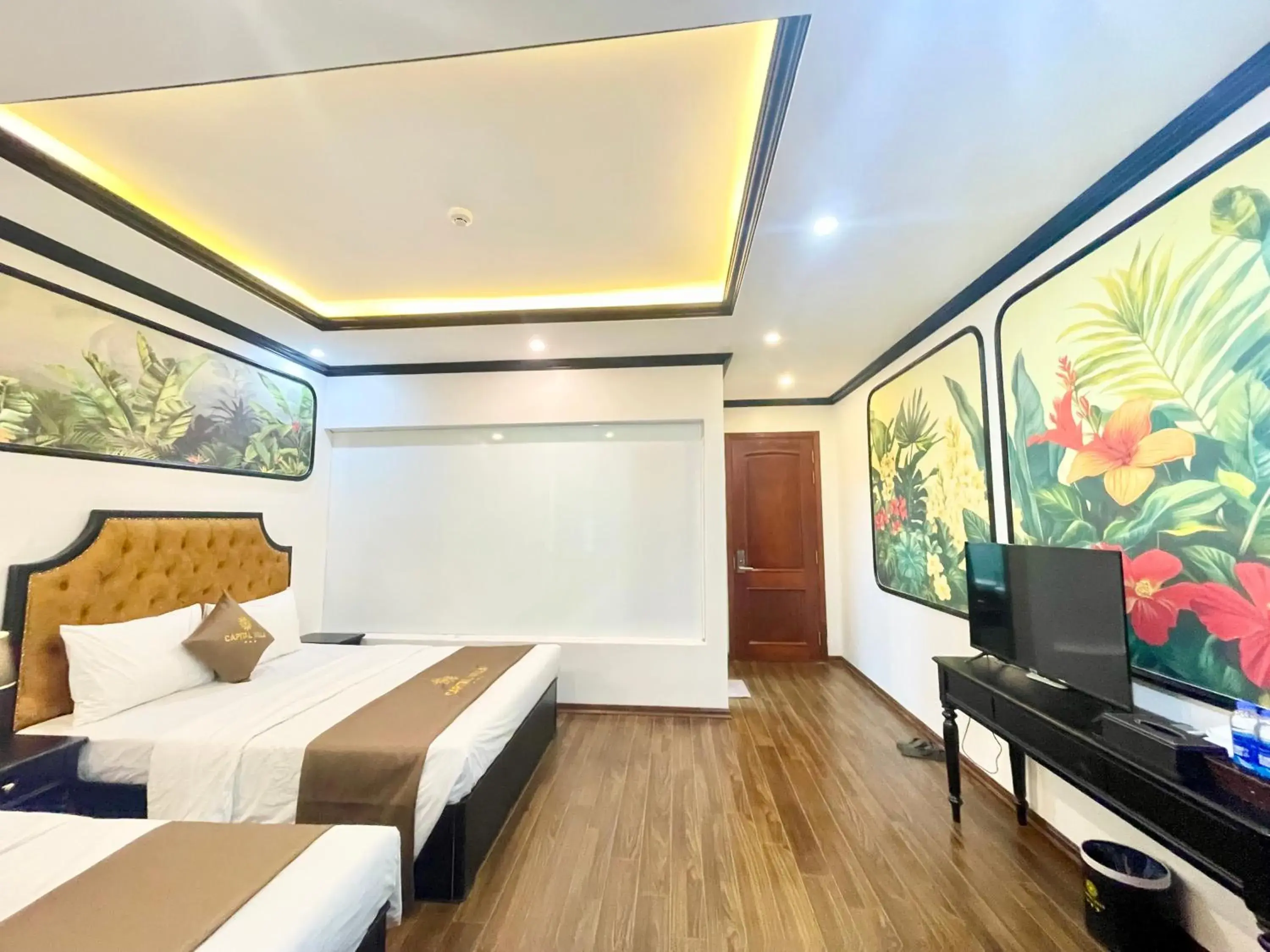 Large Double Room in Capital CauGiay Hotel Large Double Room in Capital CauGiay Hotel