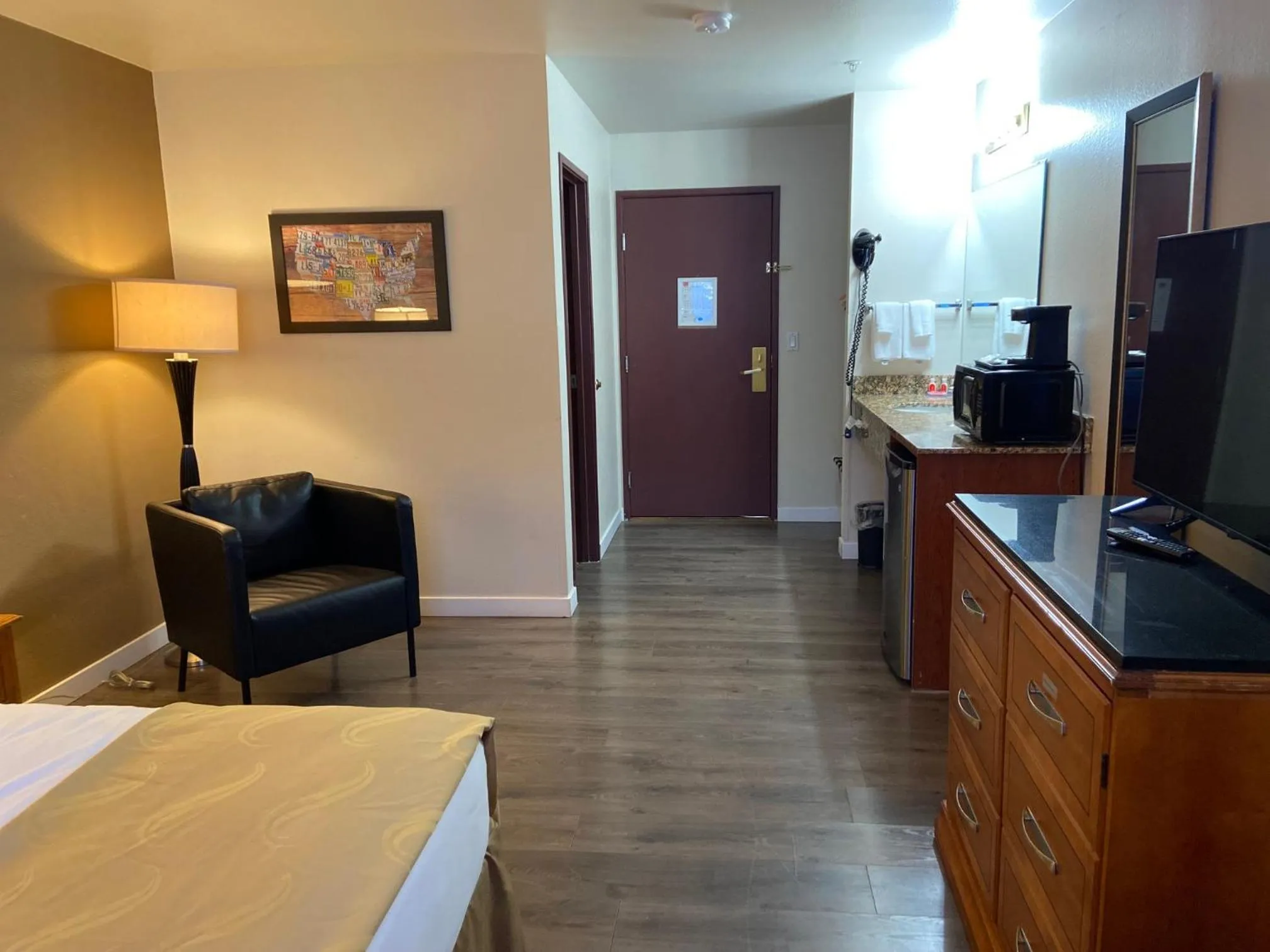 Toppenish Inn and Suites