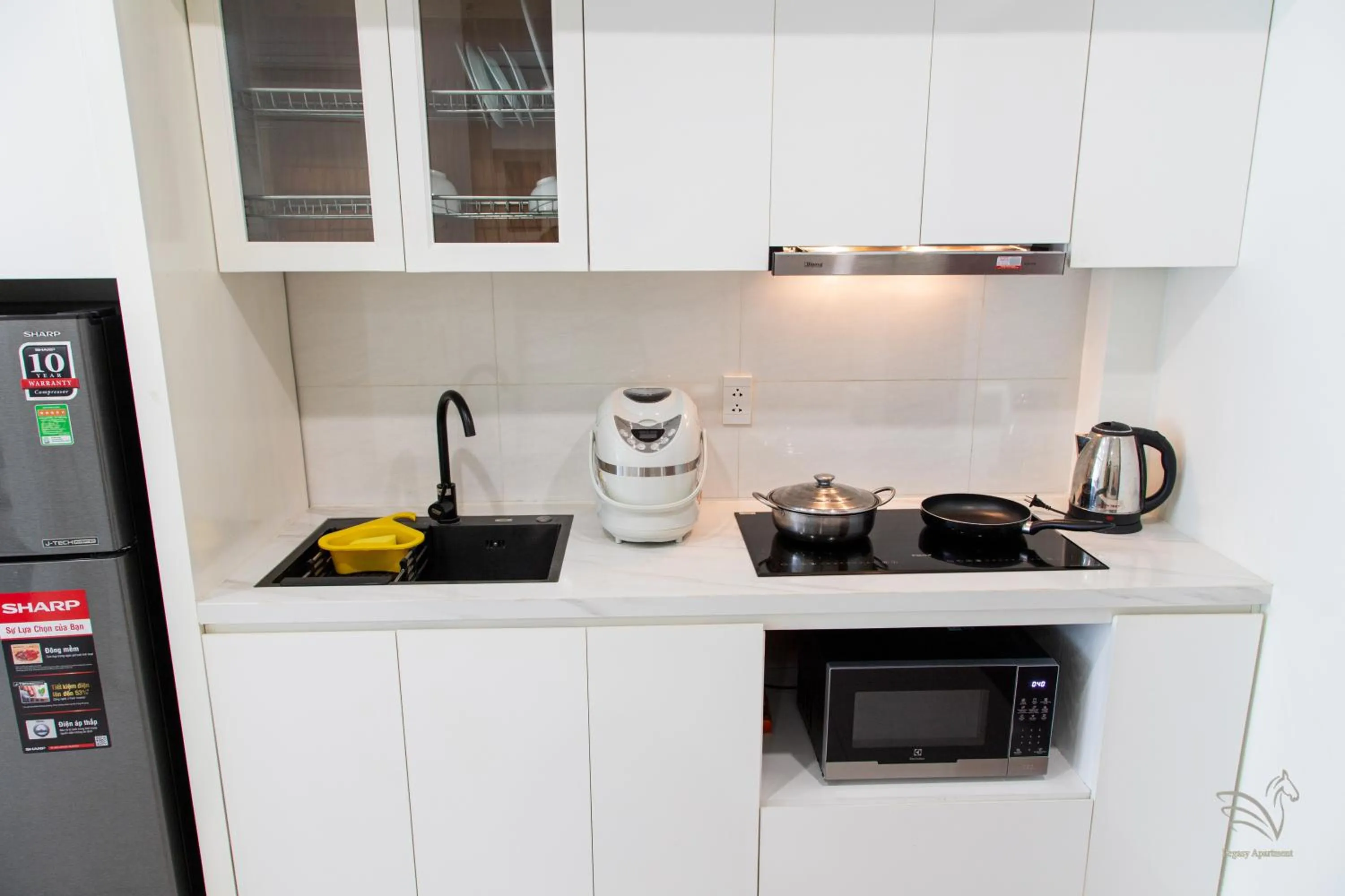 kitchen in Central Westlake Residence 2 - By Pegasy Group