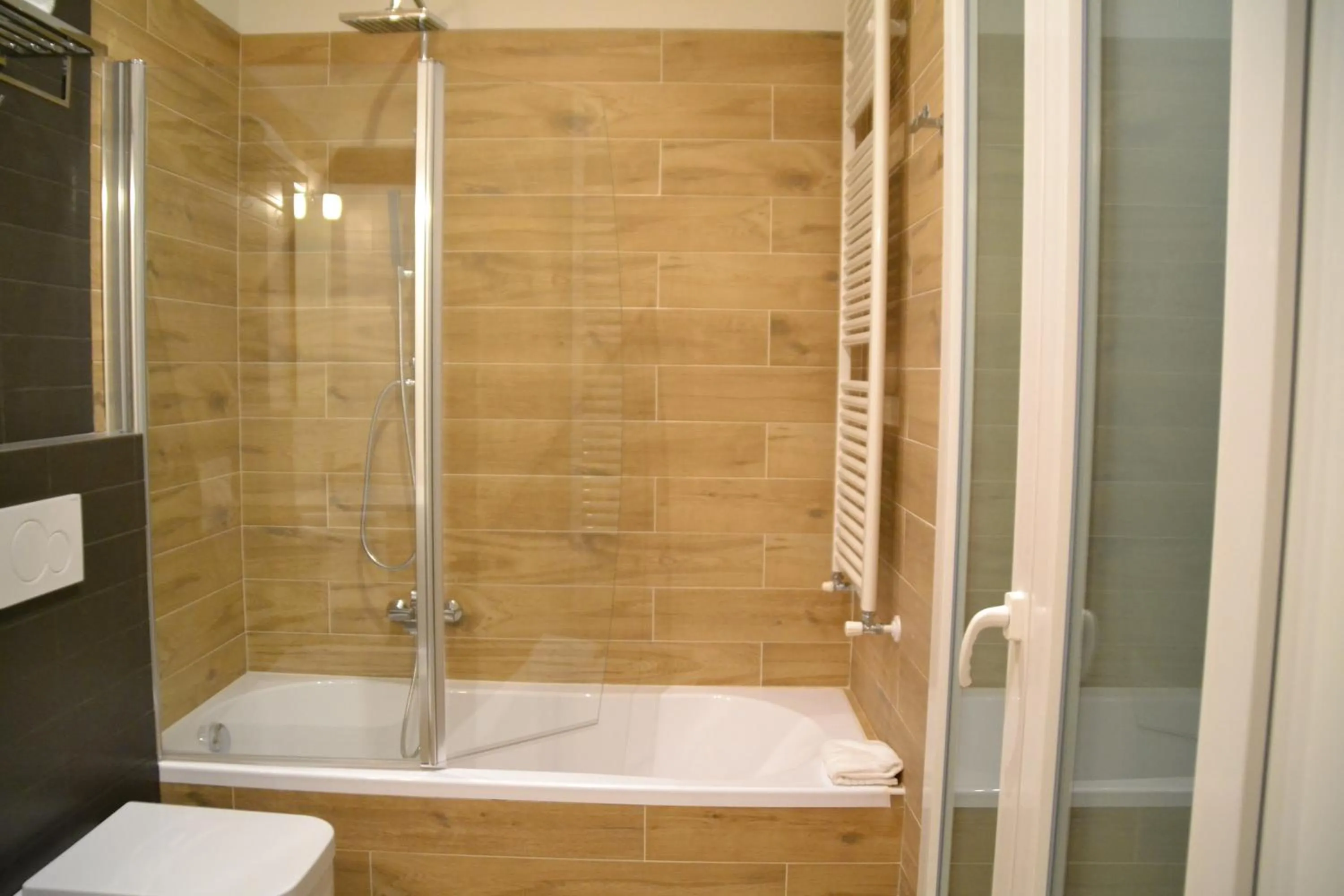 Shower in B&B Dell'Orso - Affittacamere - Guest house