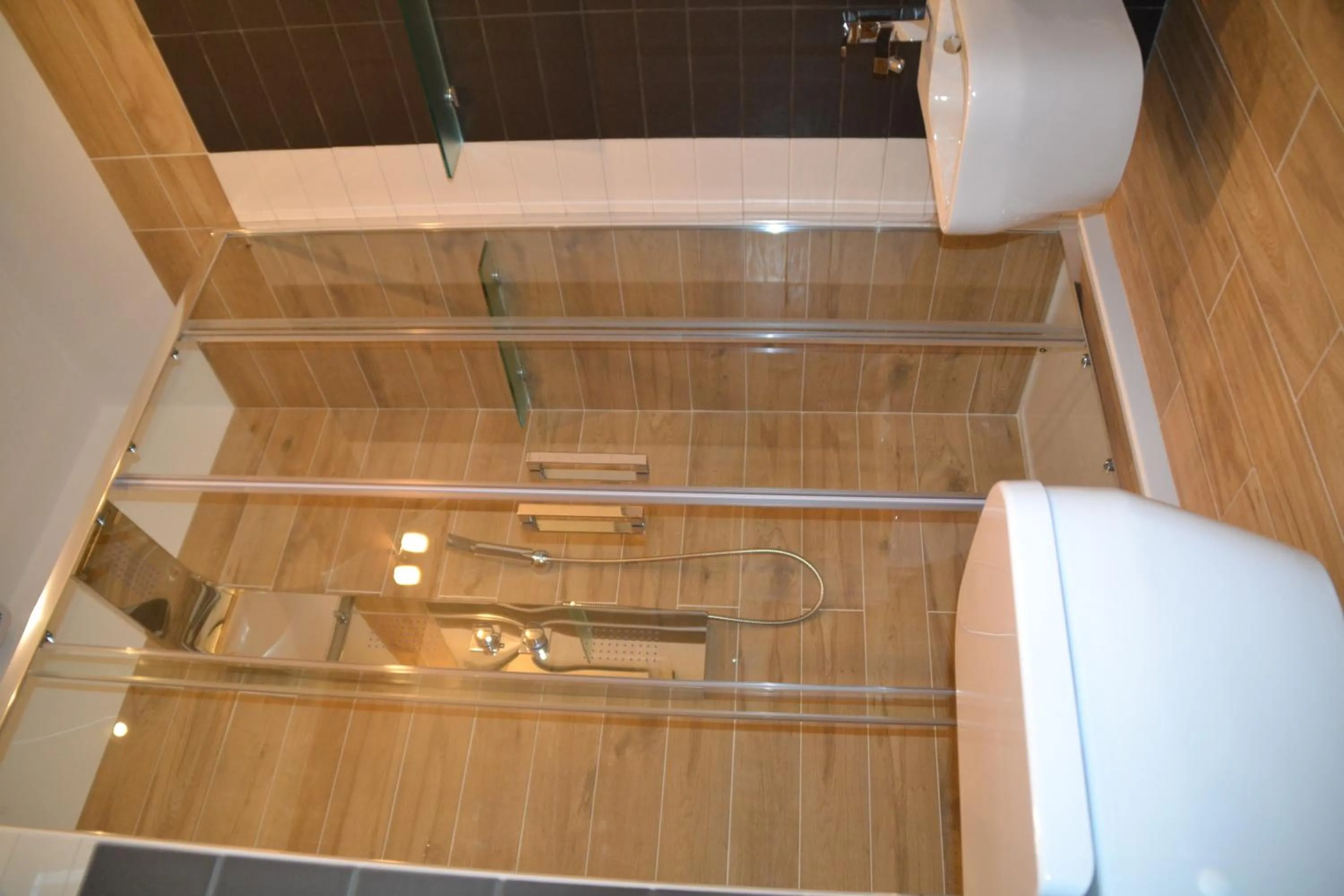 Shower in B&B Dell'Orso - Affittacamere - Guest house