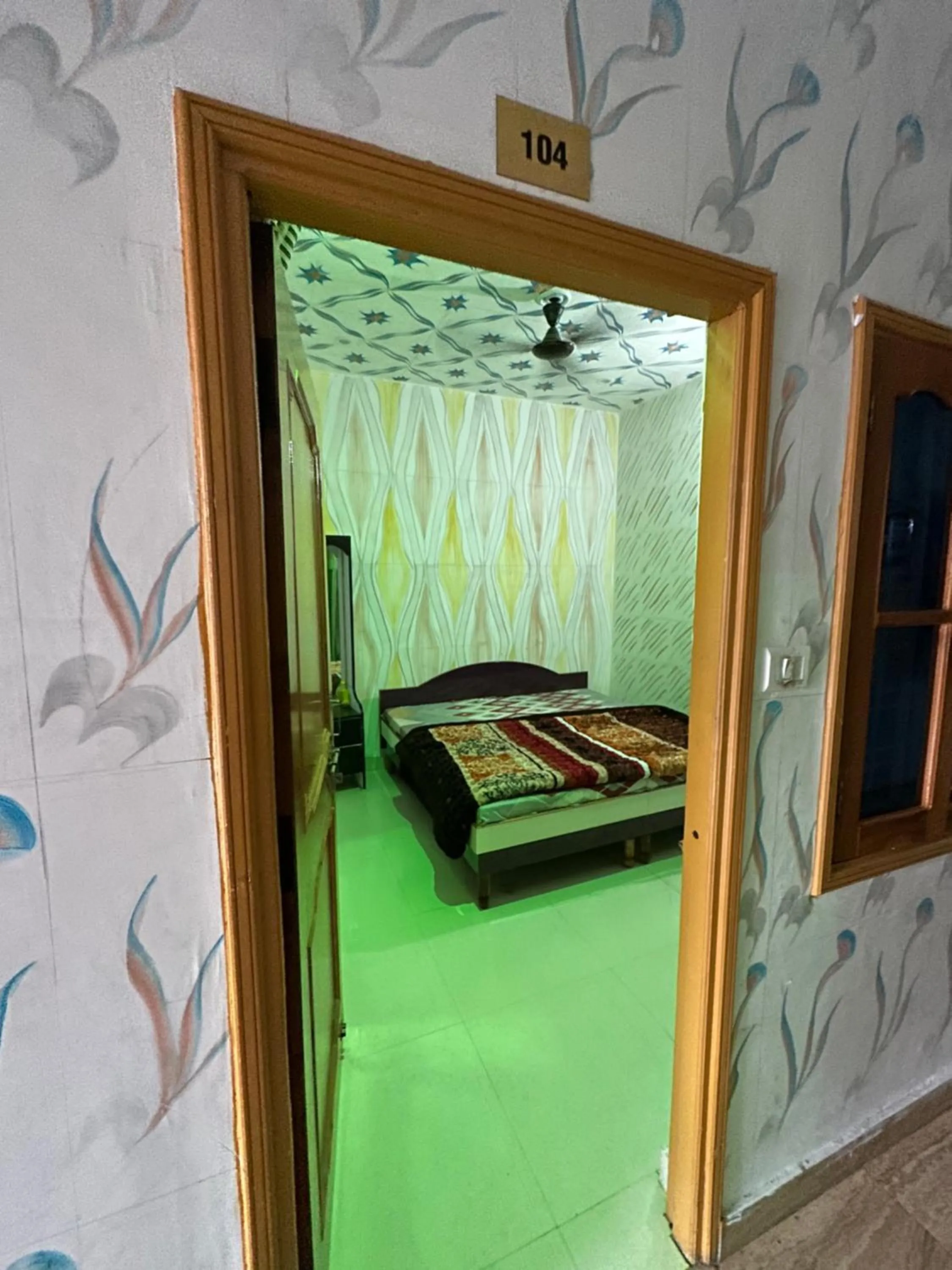 Bed in Hotel Maheshwari & Banquet Hall