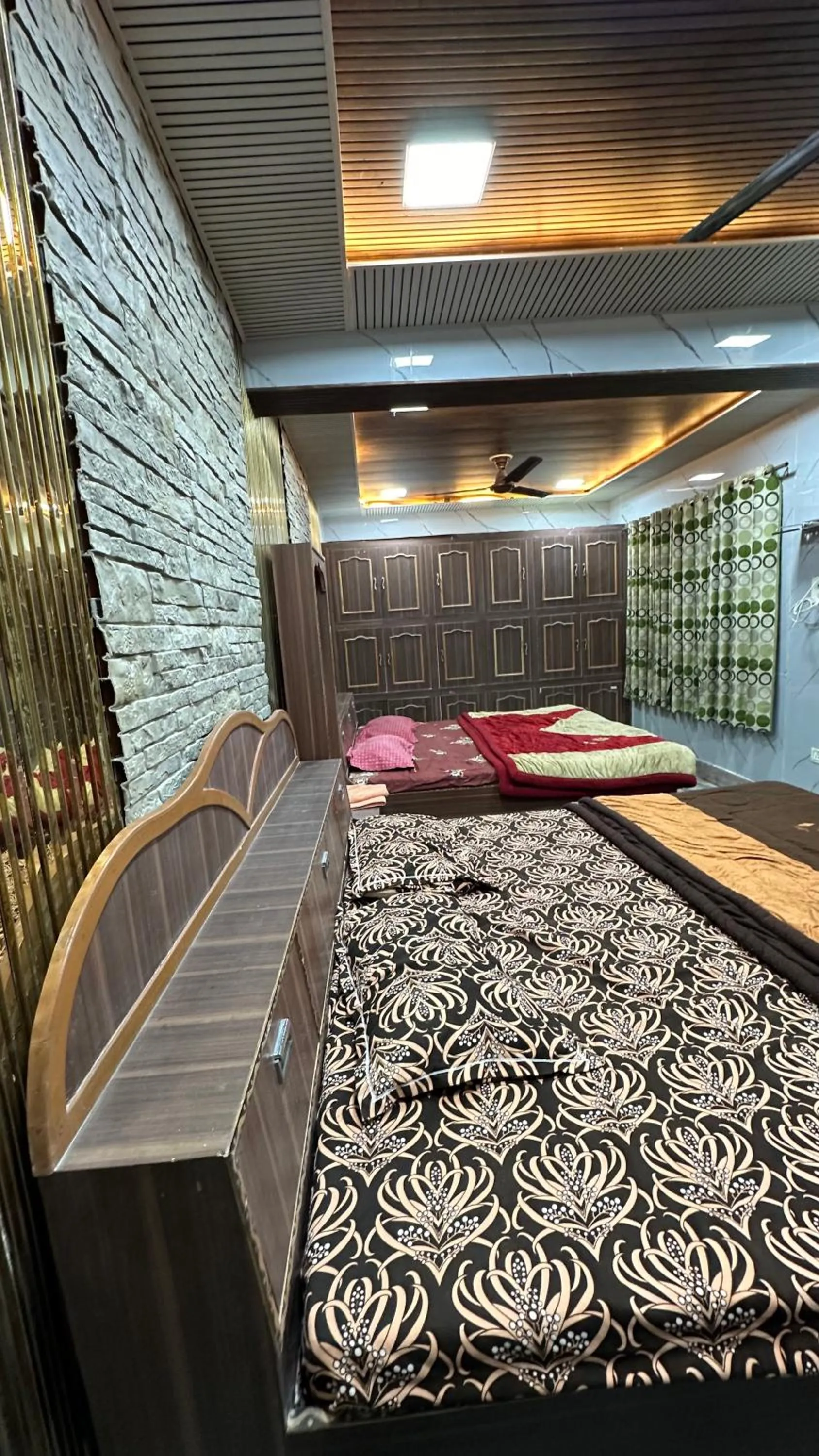 Bed in Hotel Maheshwari & Banquet Hall