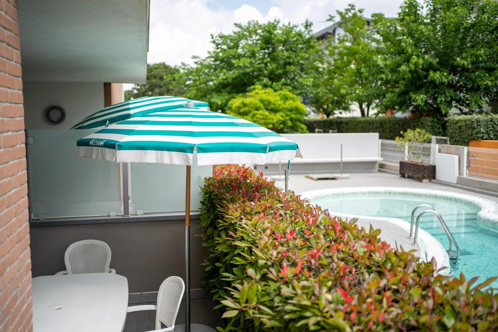Pool view in Casa la Celeste