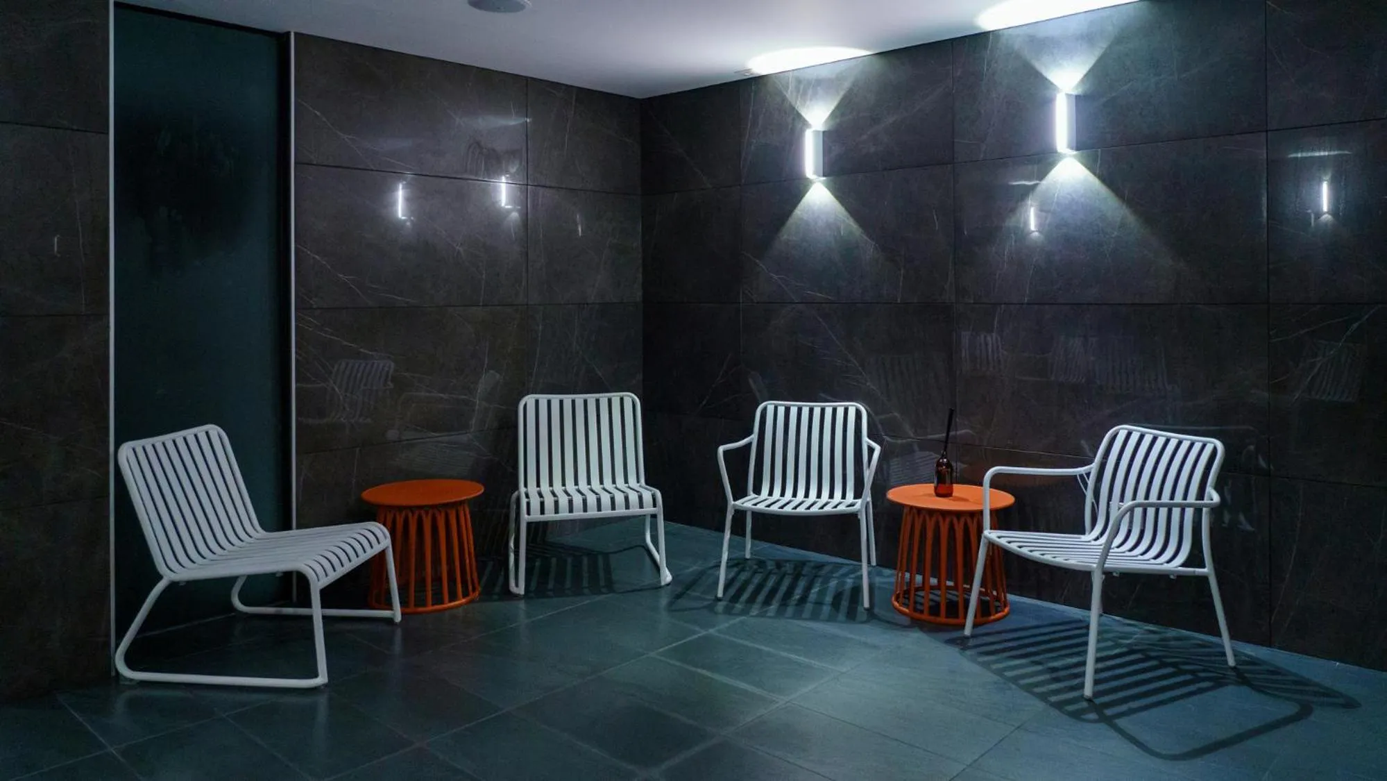 Spa and wellness centre/facilities in Almond Hotel - Adults only