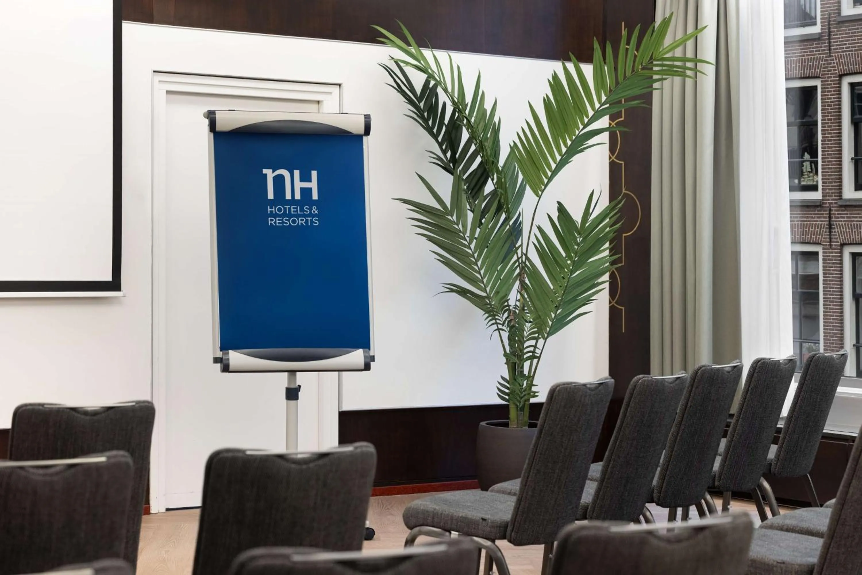 Meeting/conference room in NH Amsterdam Caransa