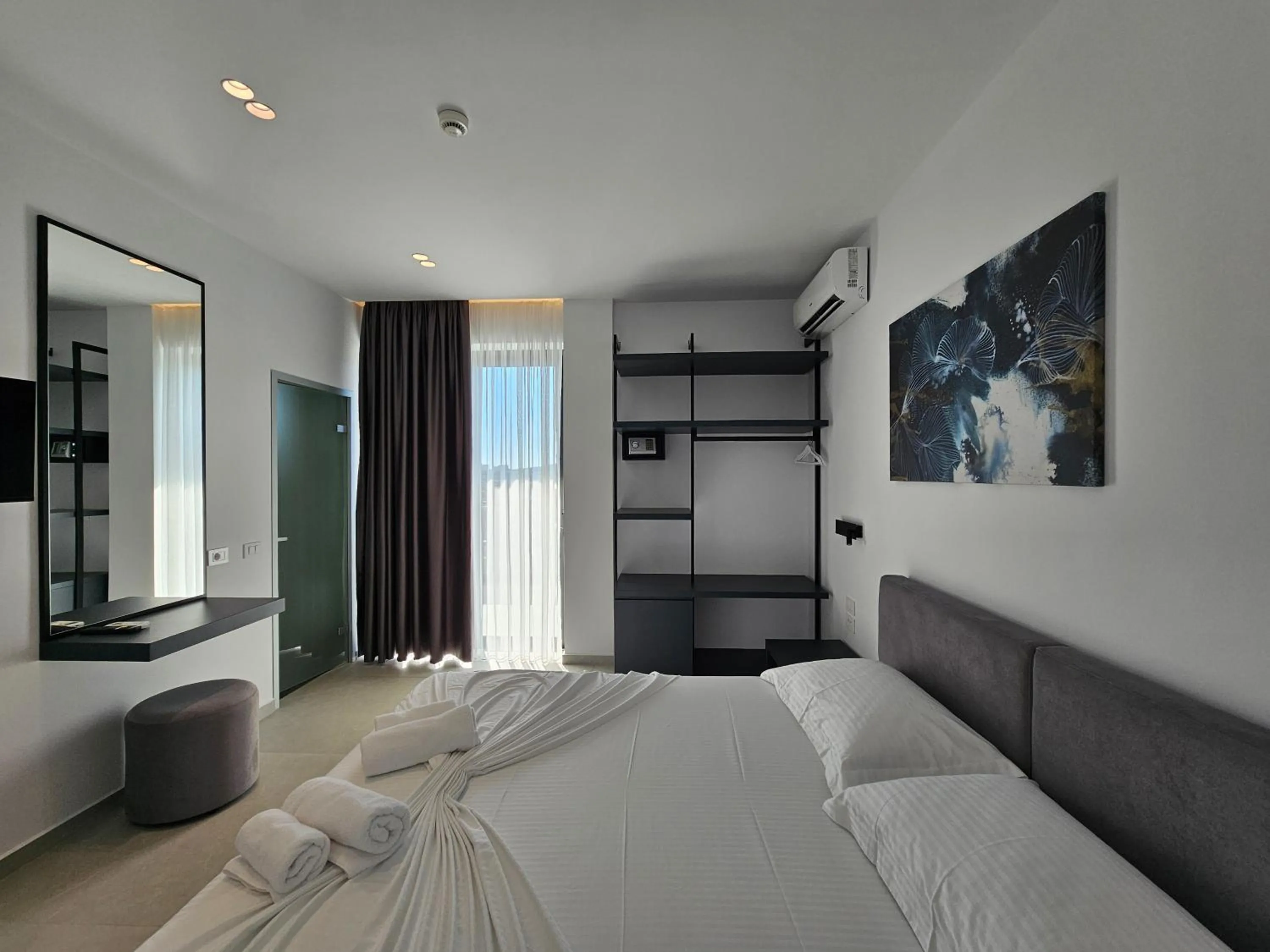 Bed in Adele Hotel Ksamil