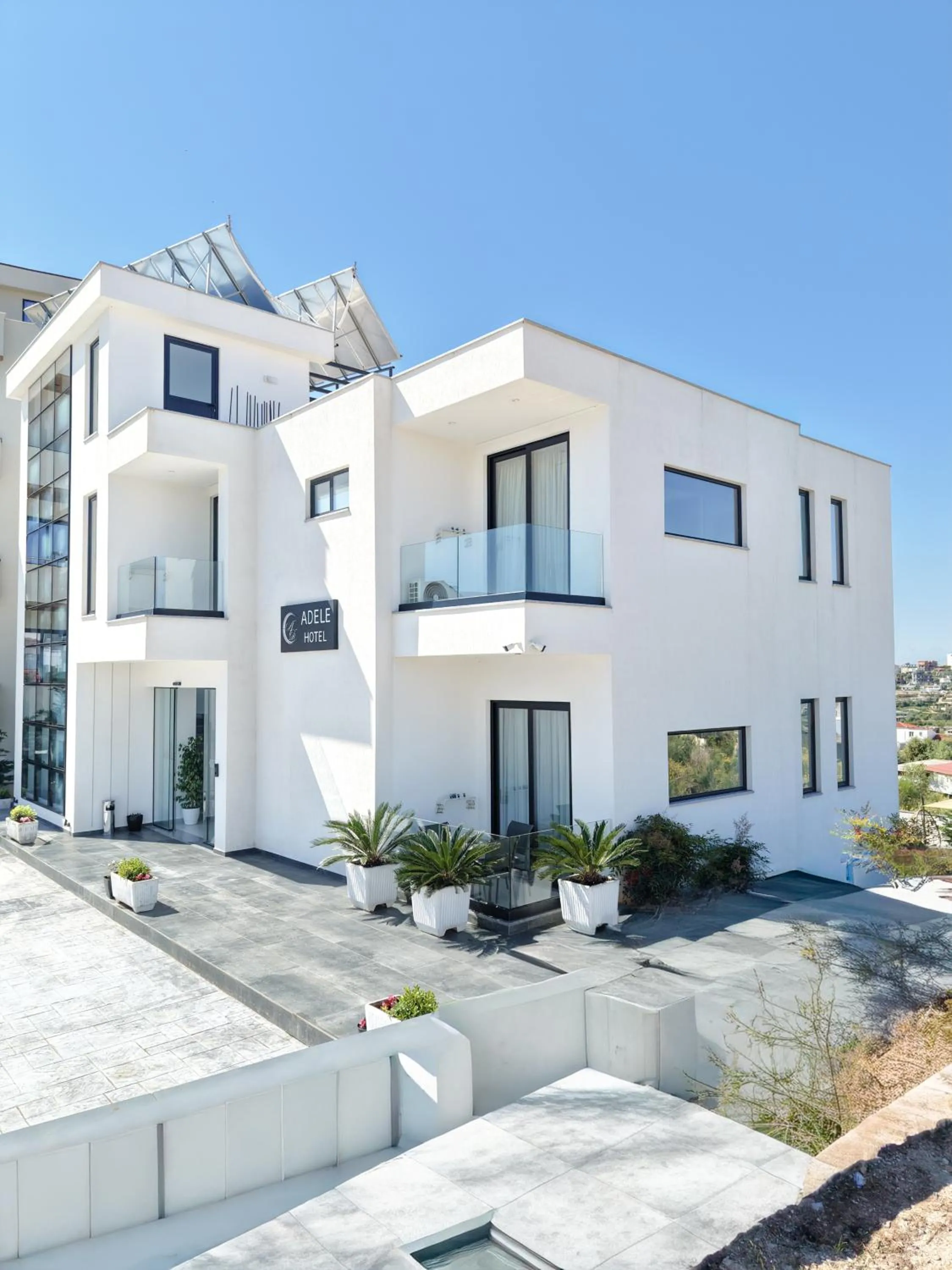 Adele Hotel Ksamil