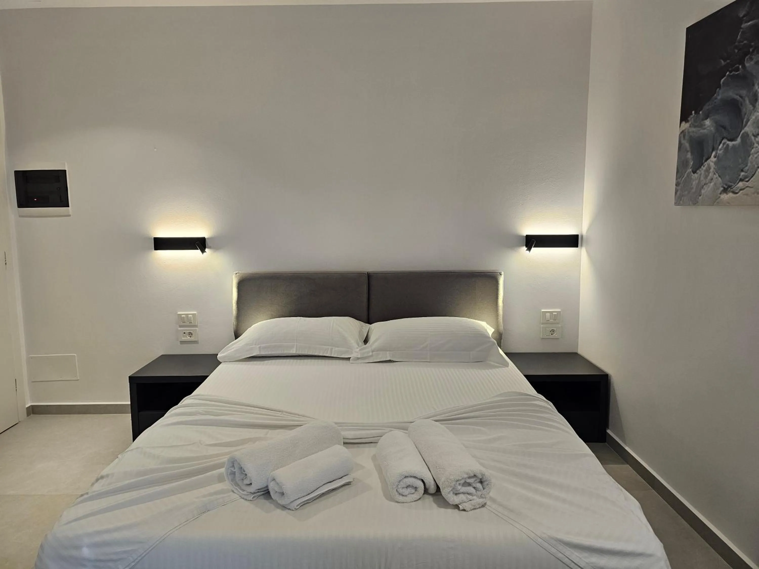 Bed in Adele Hotel Ksamil