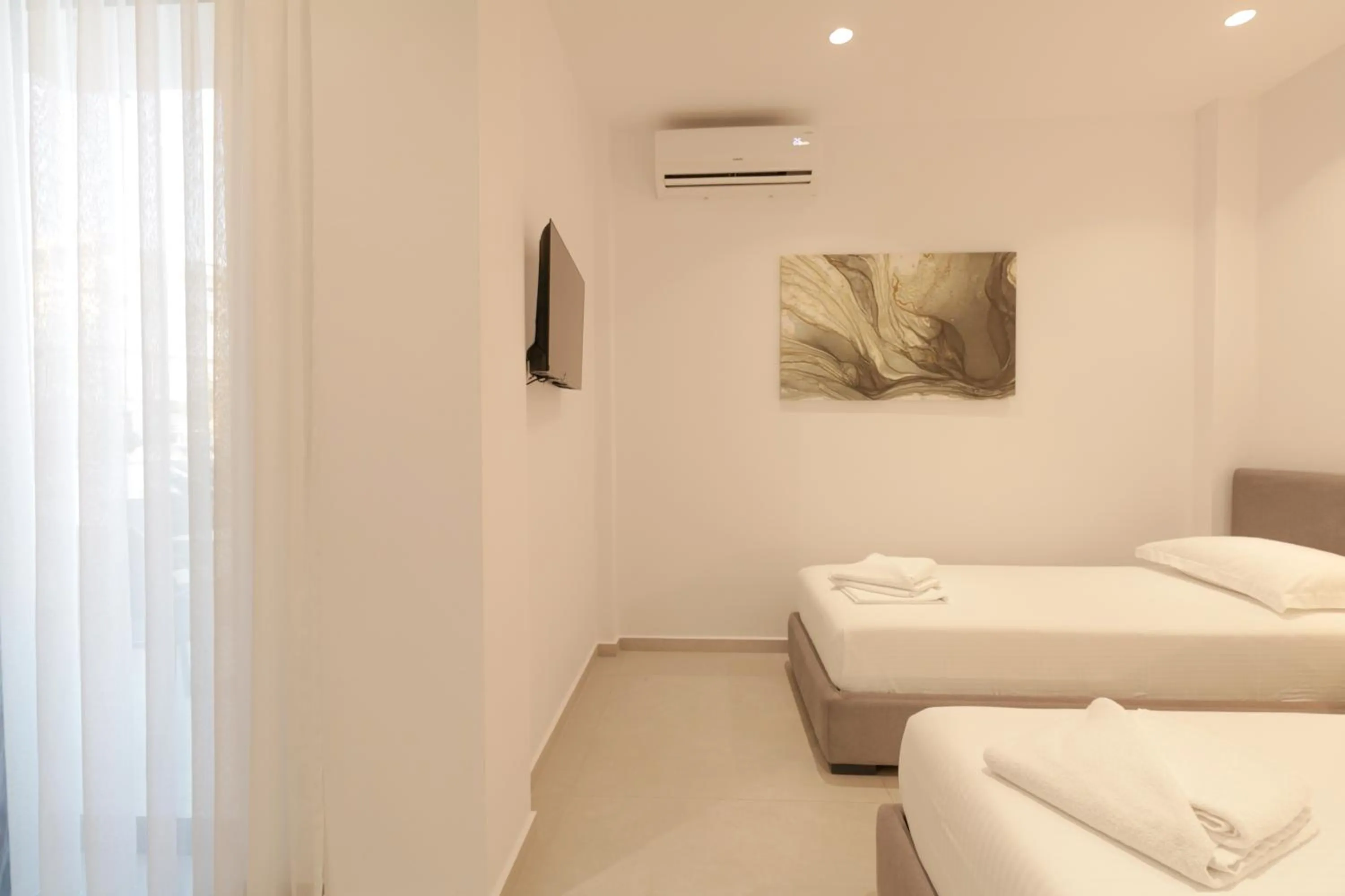 Bed in Adele Hotel Ksamil