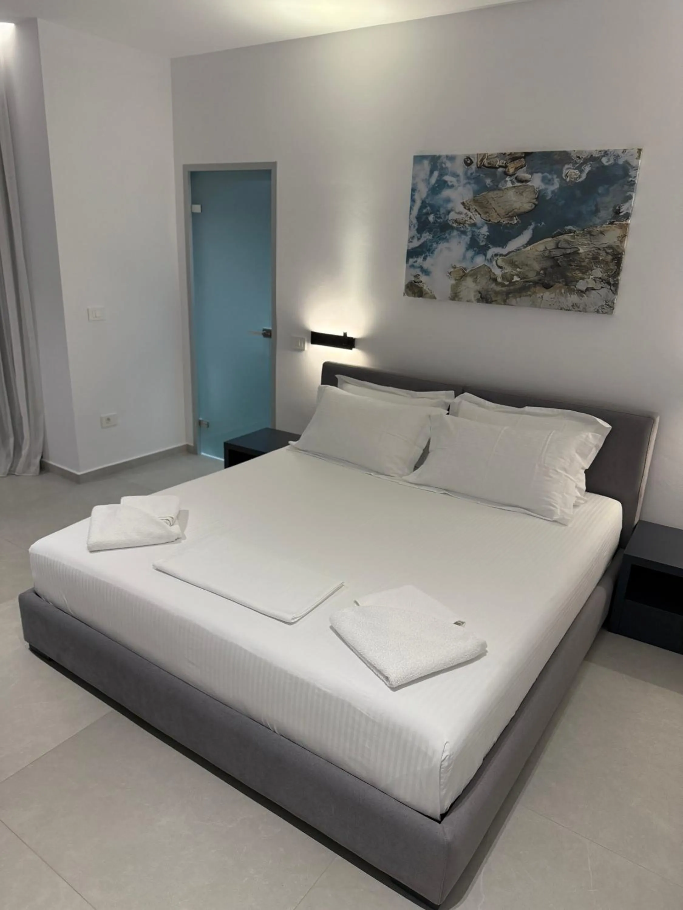 Bed in Adele Hotel Ksamil