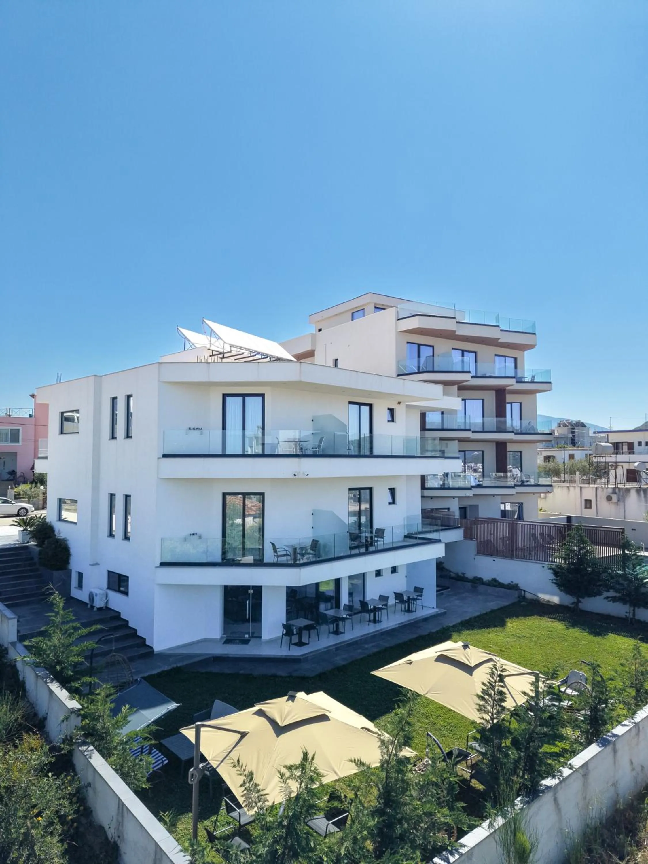 Adele Hotel Ksamil