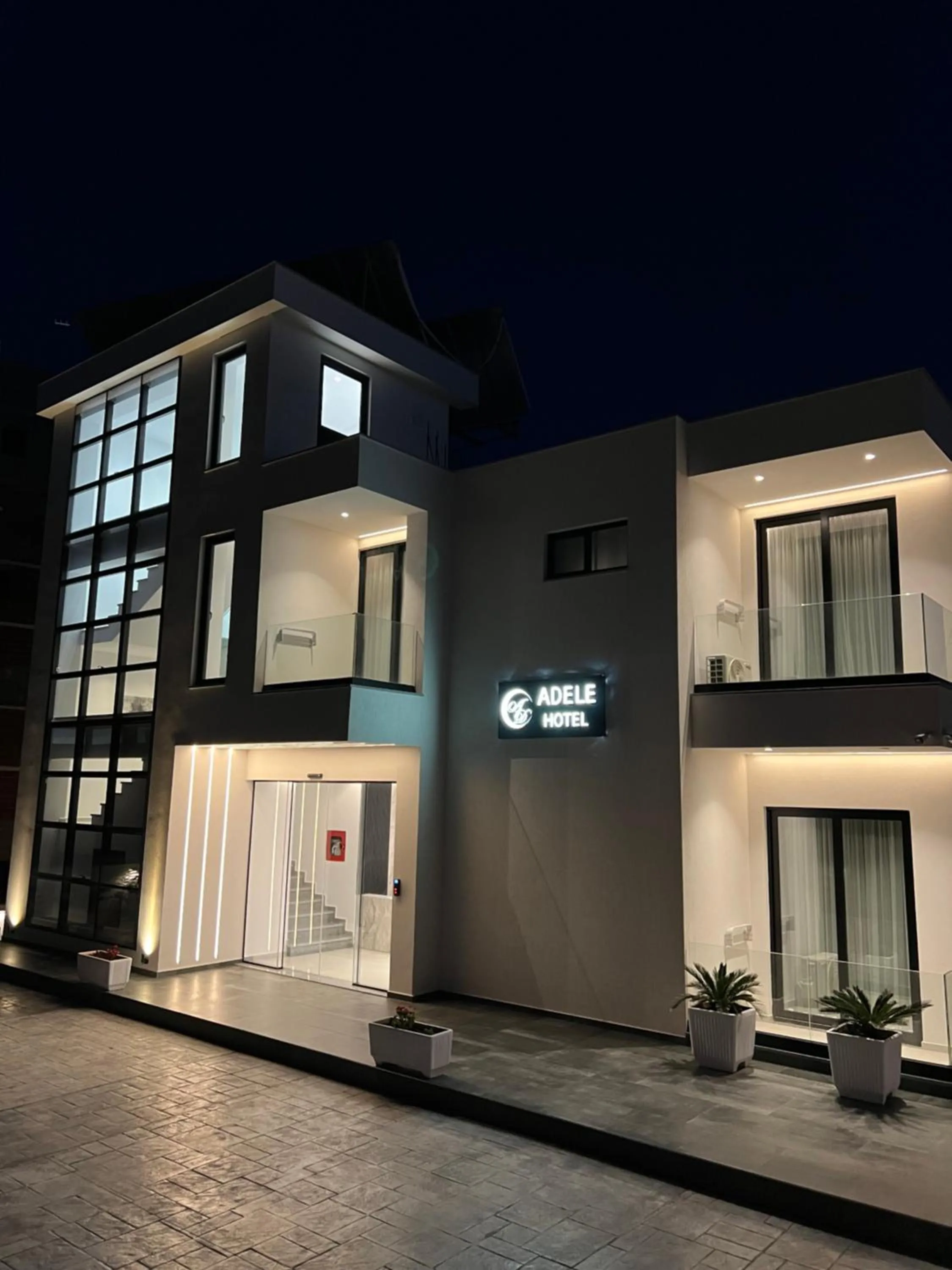 Adele Hotel Ksamil