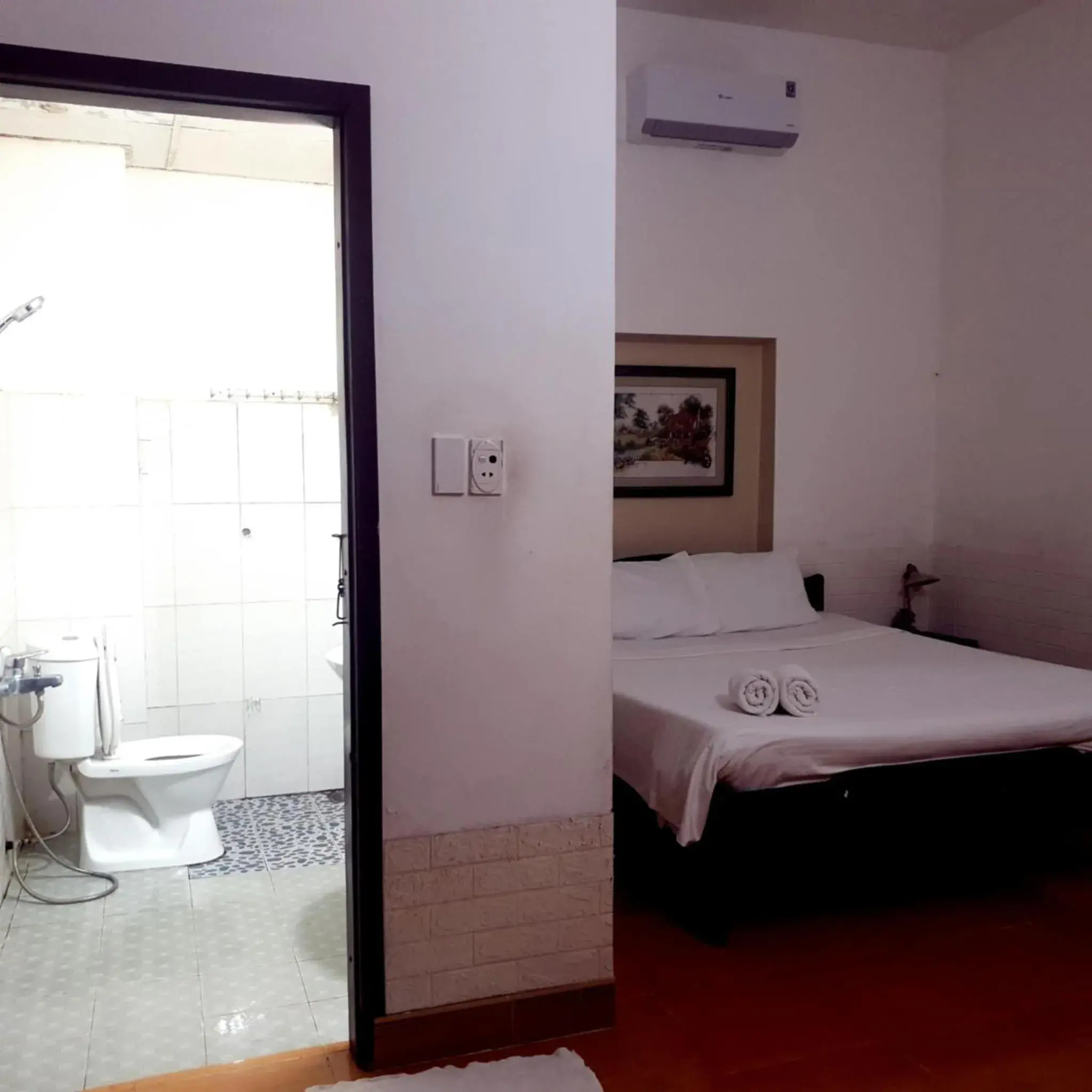 Standard Double Room in Cua Dai Beach Homestay Standard Double Room in Cua Dai Beach Homestay