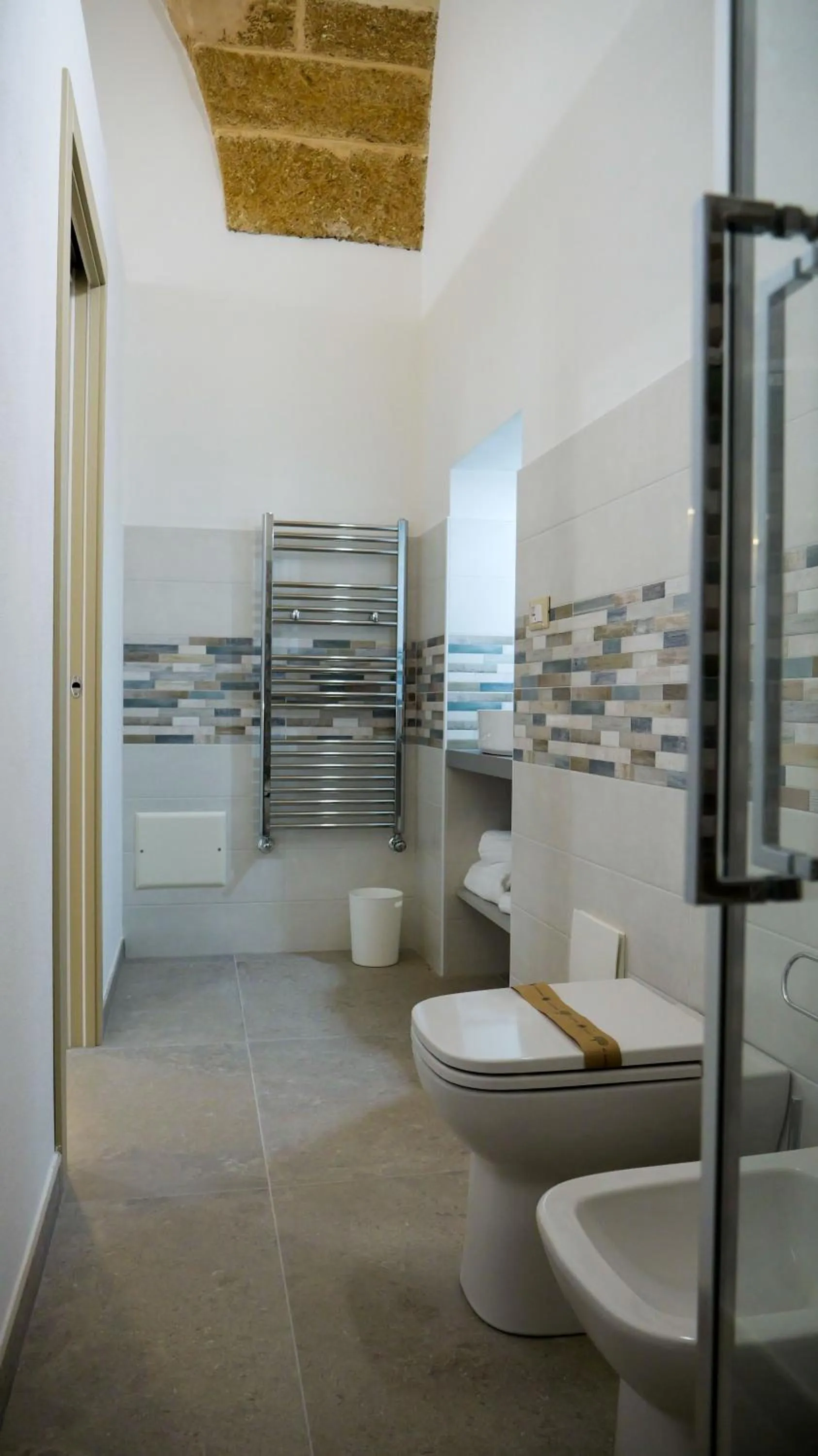 Bathroom in Perla Suite