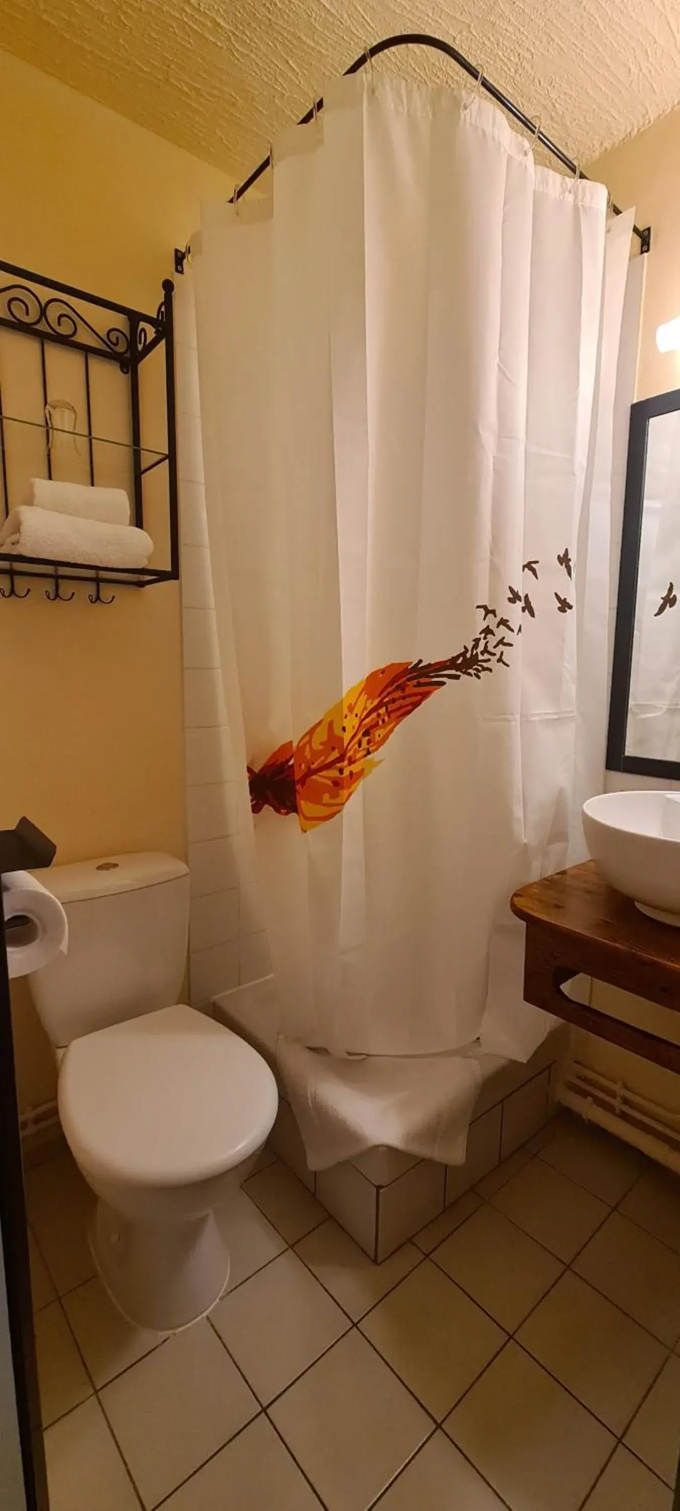 Standard Single Room in Hôtel L'Etoile Aéroport - A61 Standard Single Room in Hôtel L'Etoile Aéroport - A61