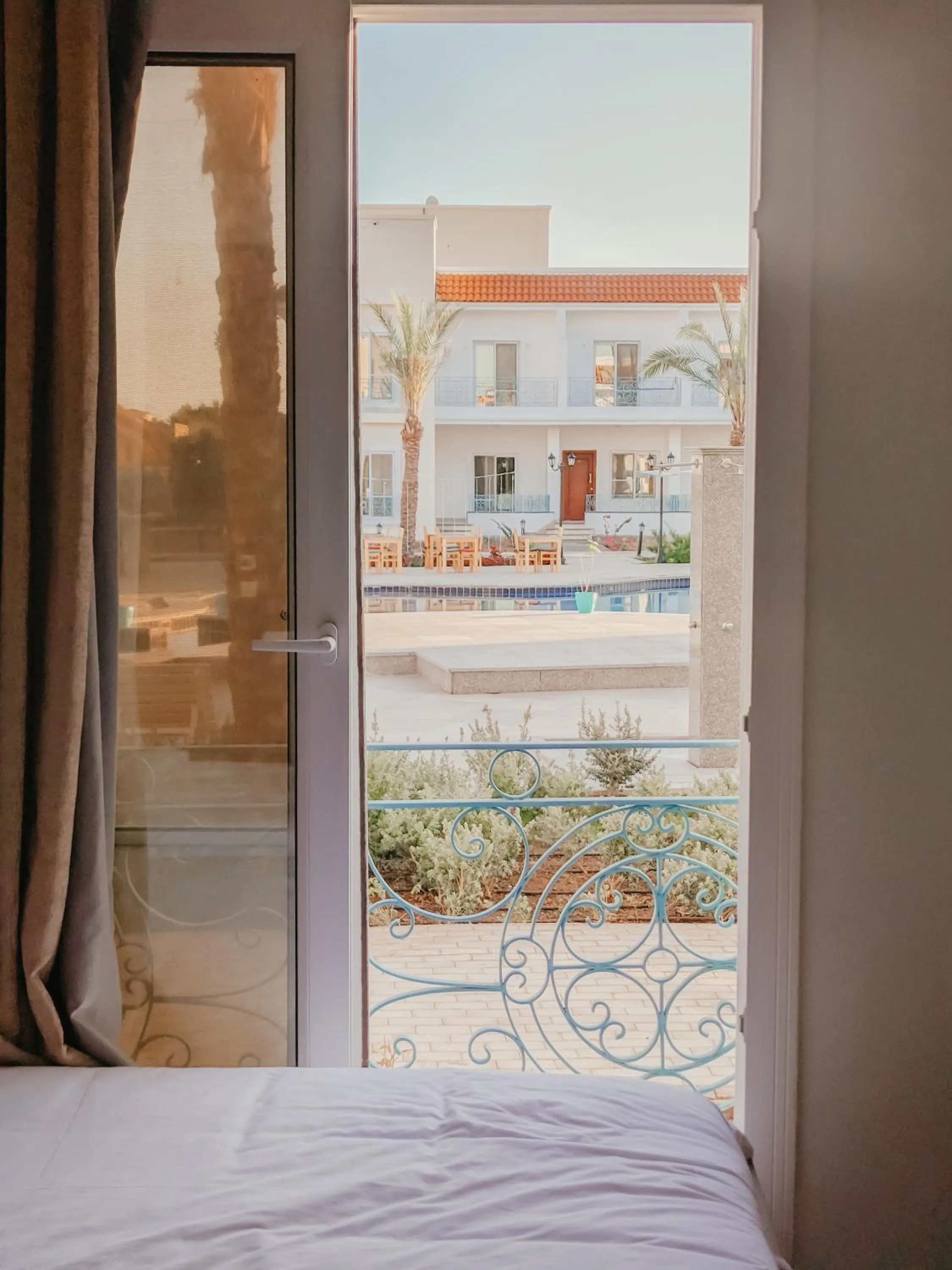 Garden view, Bed in Blue Residence Dahab