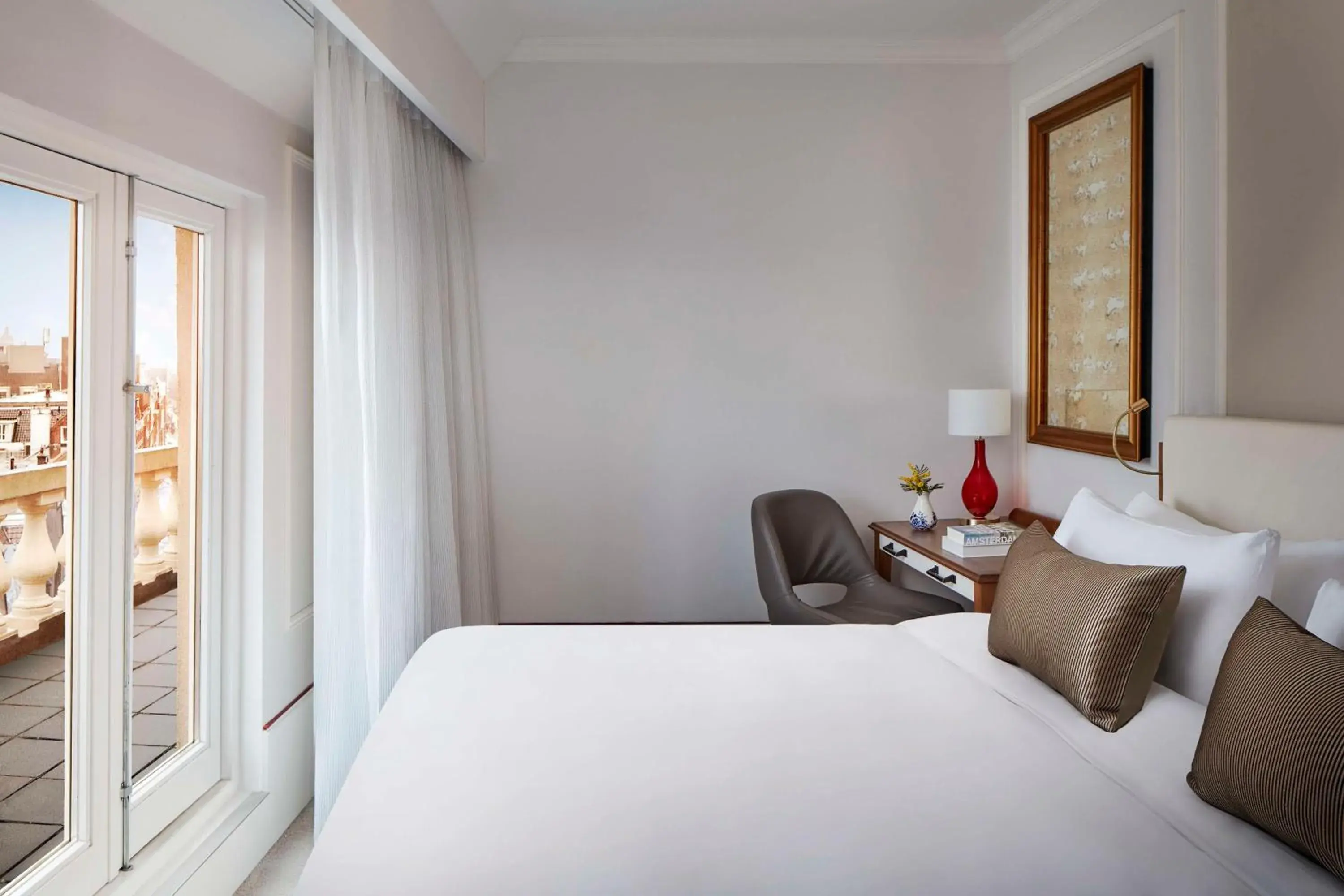 Bedroom, Bed in Tivoli Doelen Amsterdam Hotel Bedroom, Bed in Tivoli Doelen Amsterdam Hotel