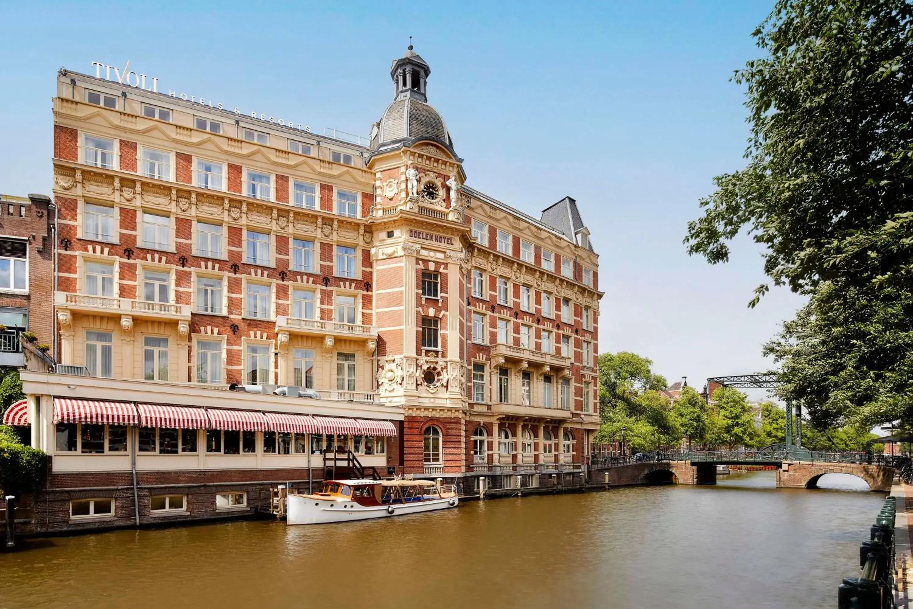 Property building in Tivoli Doelen Amsterdam Hotel Property building in Tivoli Doelen Amsterdam Hotel