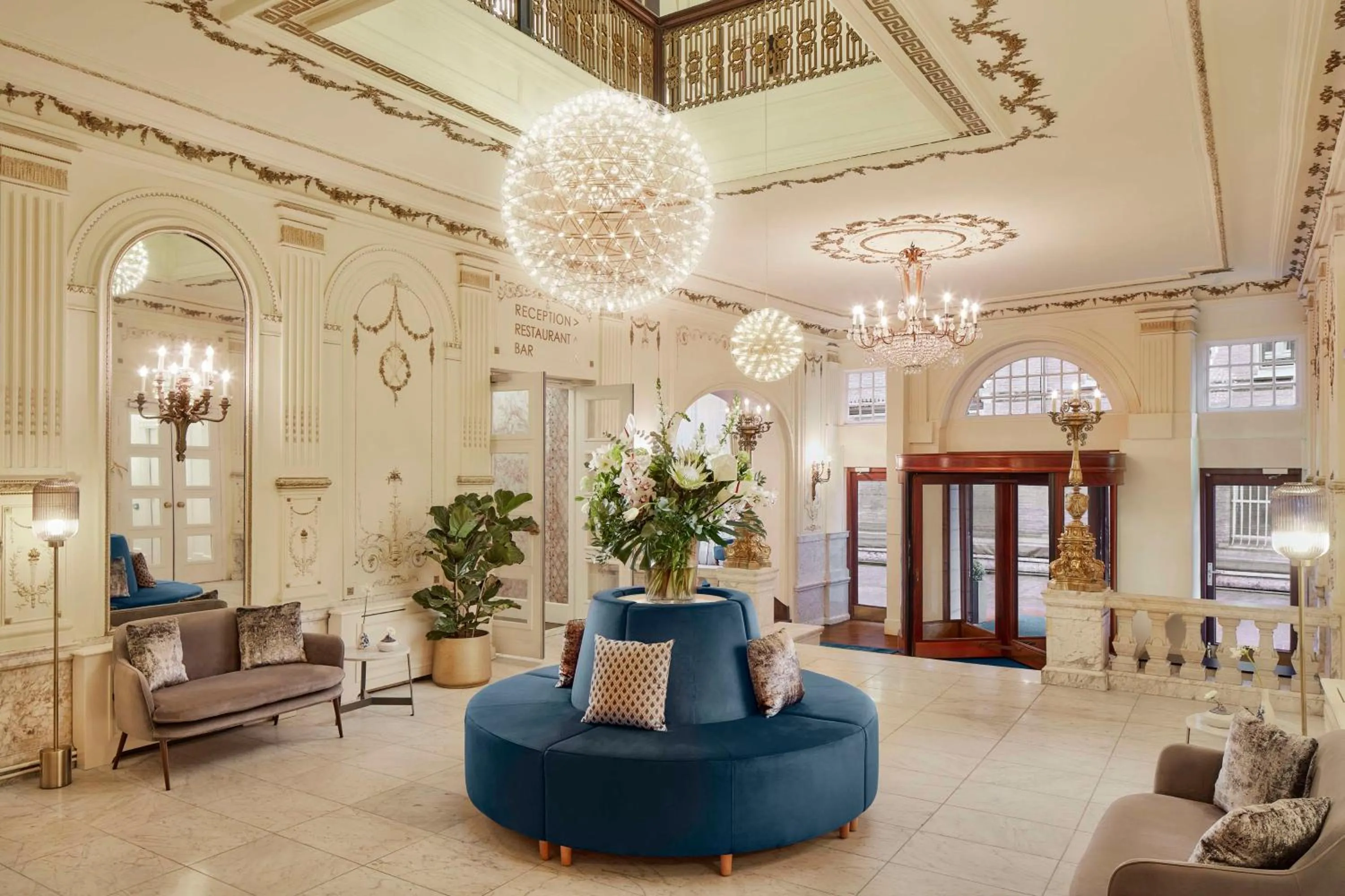 Lobby or reception in Tivoli Doelen Amsterdam Hotel