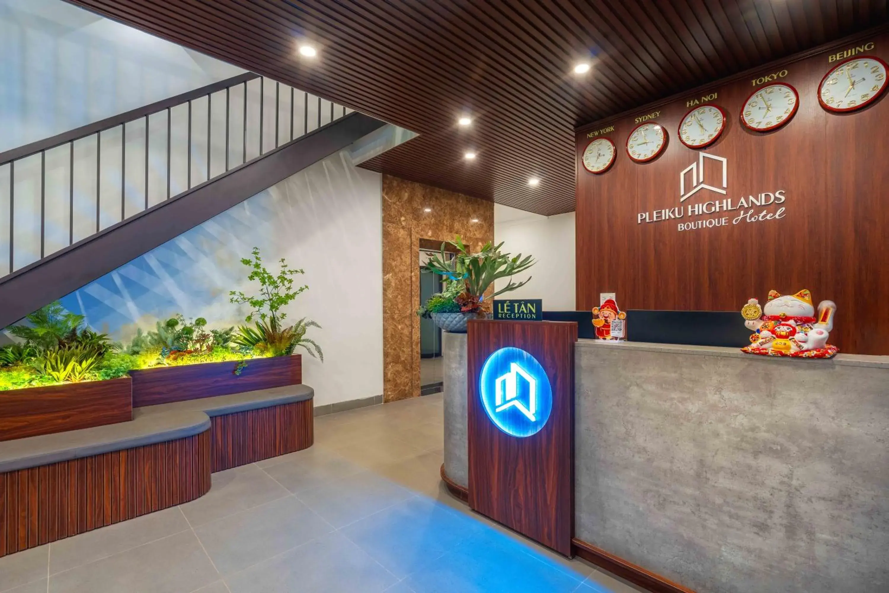 Lobby or reception in PLEIKU HIGHLANDS BOUTIQUE HOTEL Lobby or reception in PLEIKU HIGHLANDS BOUTIQUE HOTEL