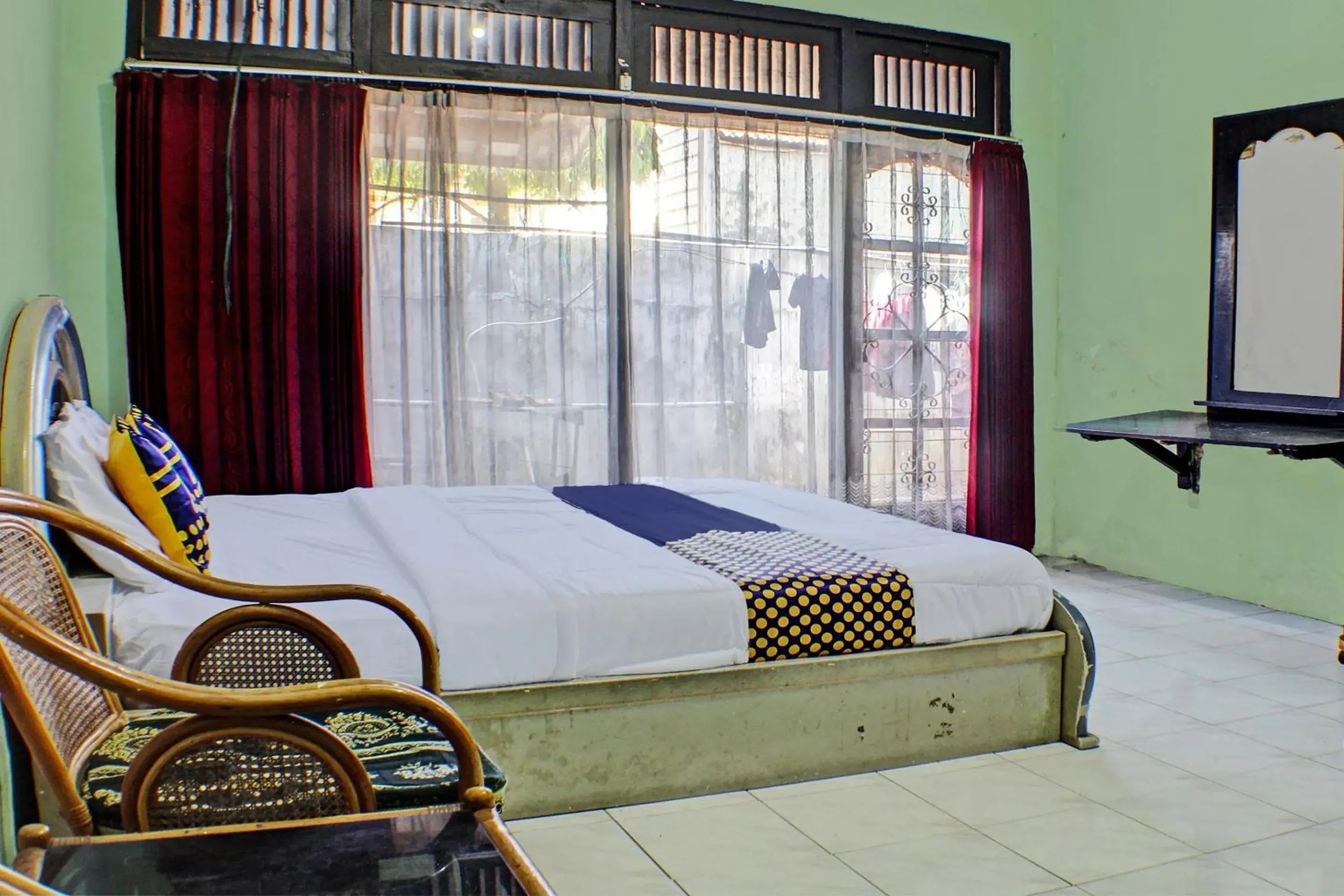 Bedroom, Bed in Hotel O Badar Guest House Syariah Bedroom, Bed in Hotel O Badar Guest House Syariah