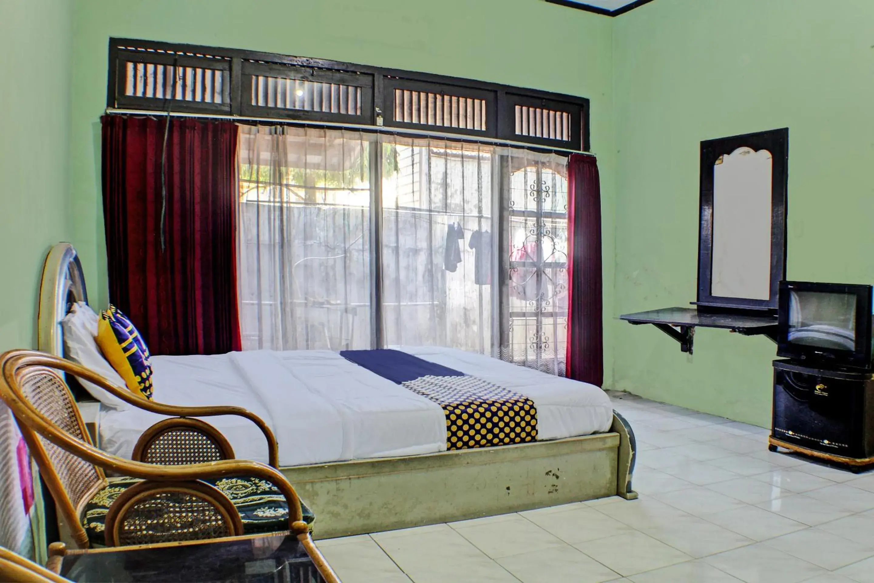 Bedroom, Bed in Hotel O Badar Guest House Syariah Bedroom, Bed in Hotel O Badar Guest House Syariah