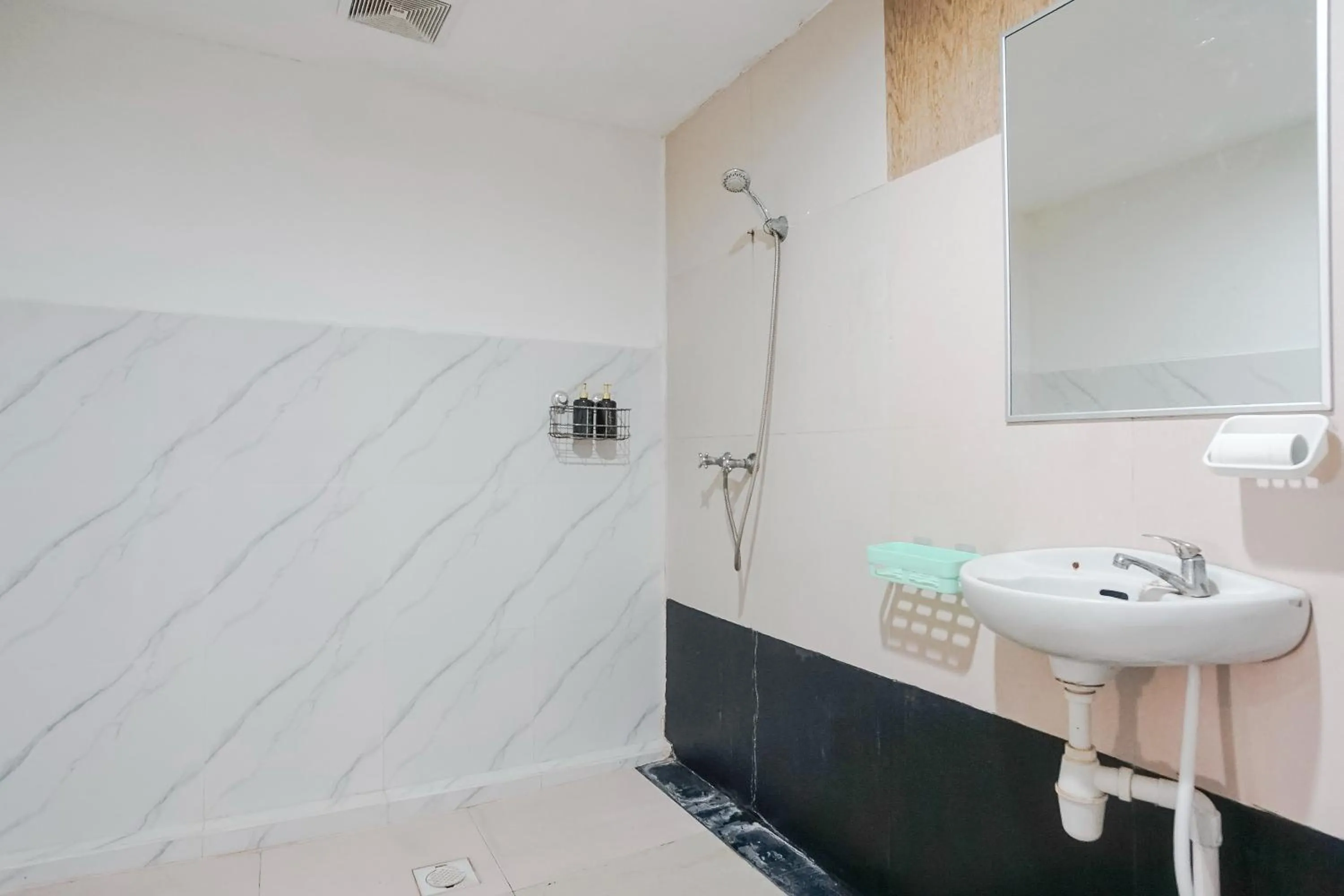 Bathroom in Kos 168 Jimbaran