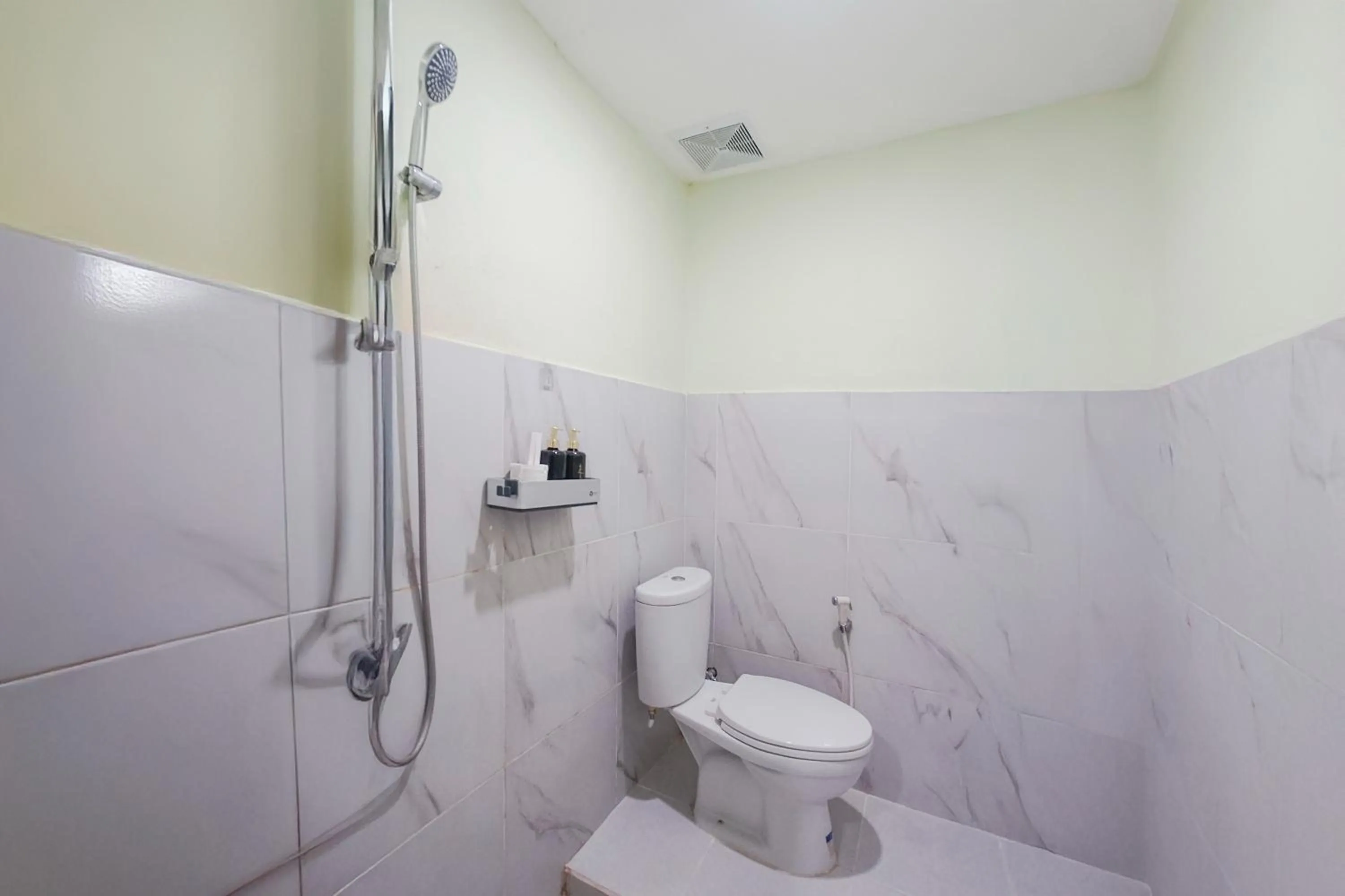 Bathroom in Kos 168 Jimbaran