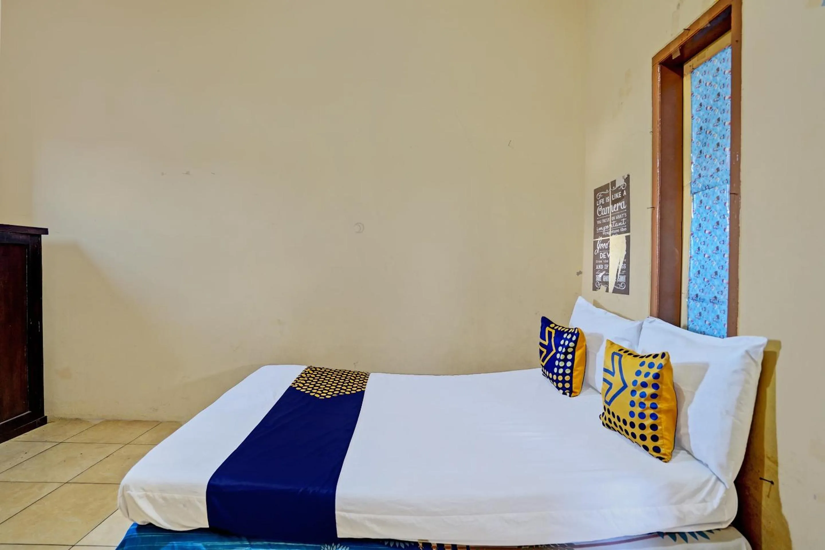 Bedroom, Bed in Hotel O Lili Kost SyariahNearKetapang Royal City