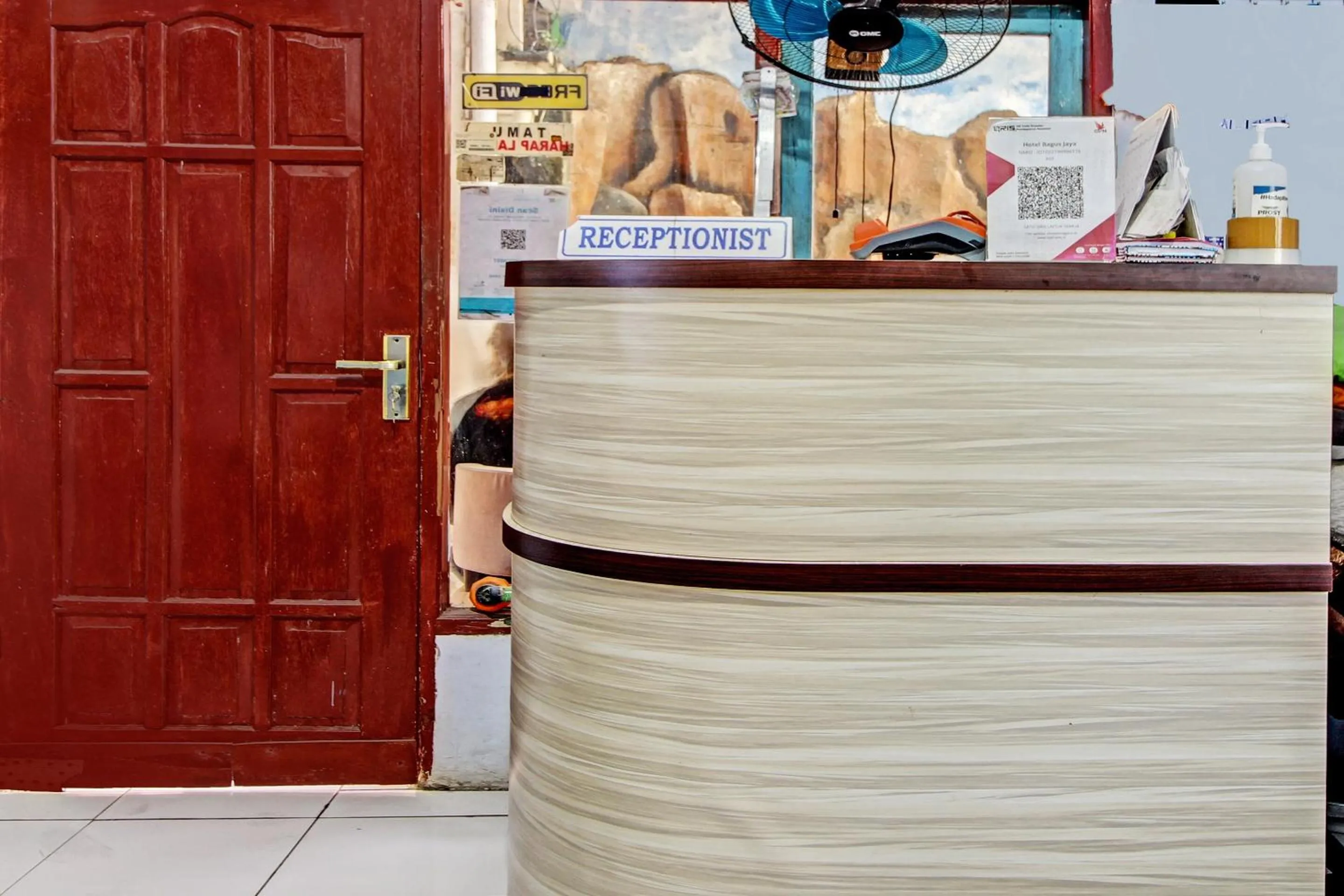 Lobby or reception in Hotel O Bagus Jaya Hotel