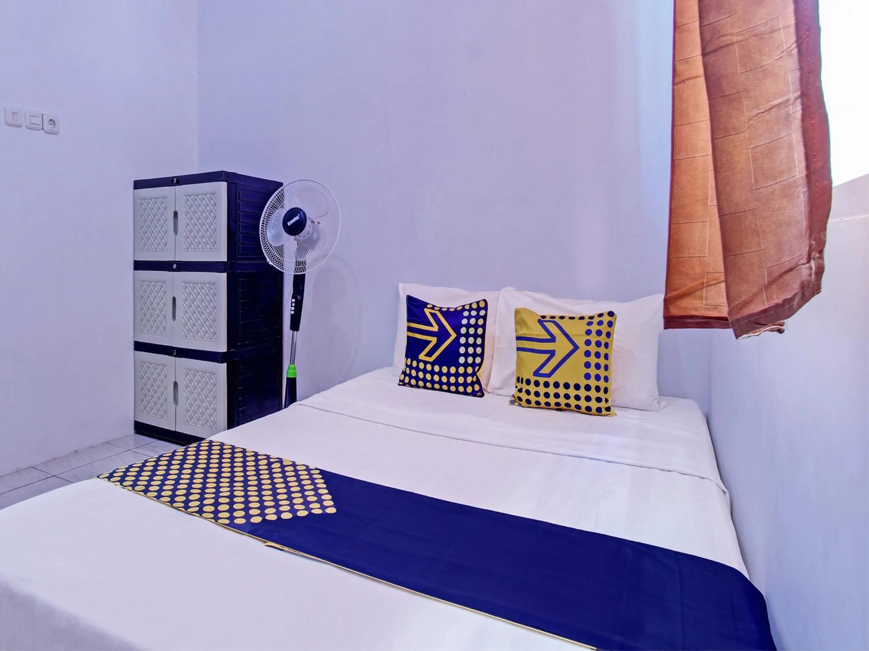 Bedroom, Bed in Hotel O Wisma Bani Pandi Syariah