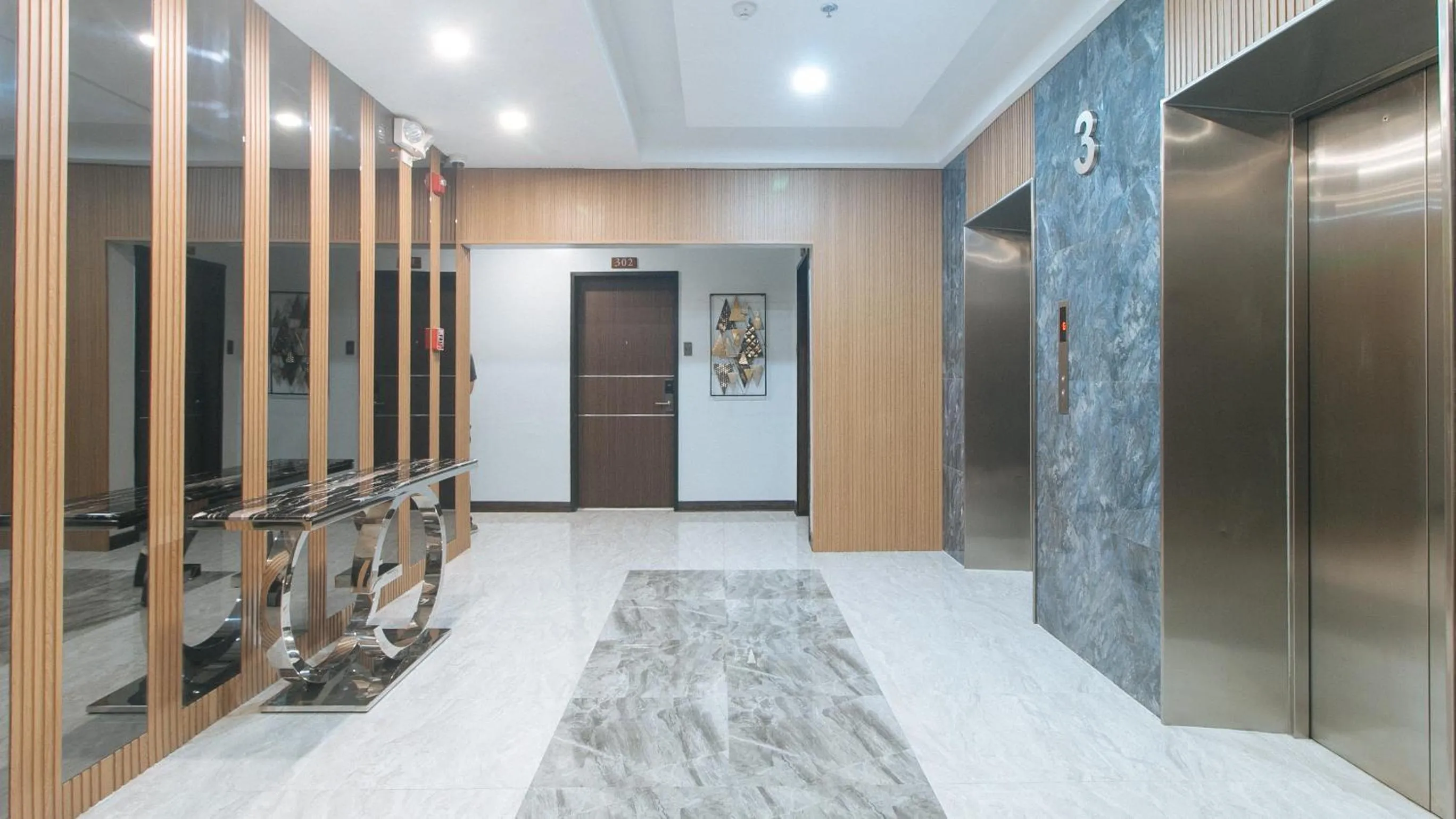 Lobby or reception in RedDoorz Plus @ Bez Tower and Residences San Juan