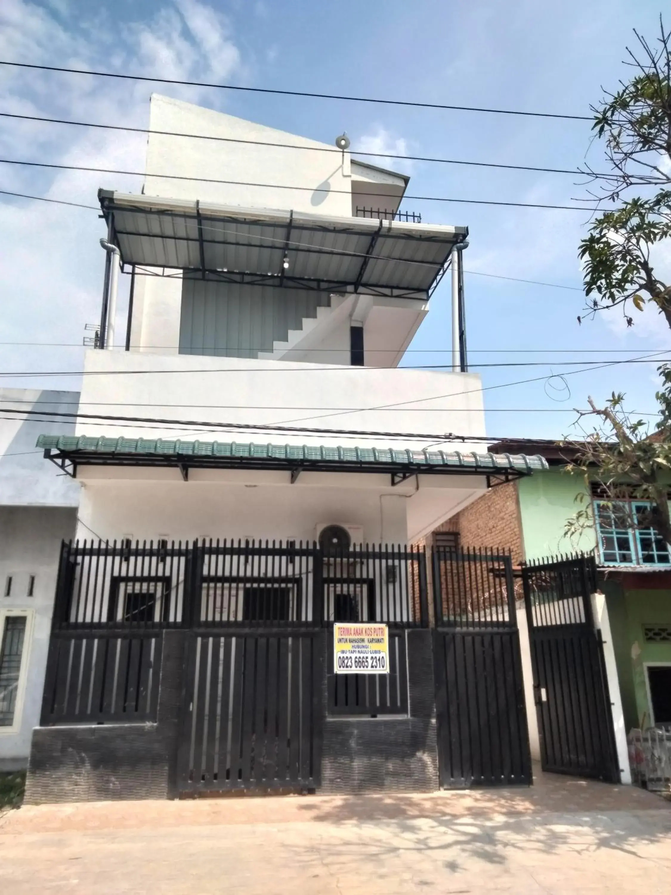 Facade/entrance in Hotel O As-sakinah Syariah 2 Facade/entrance in Hotel O As-sakinah Syariah 2