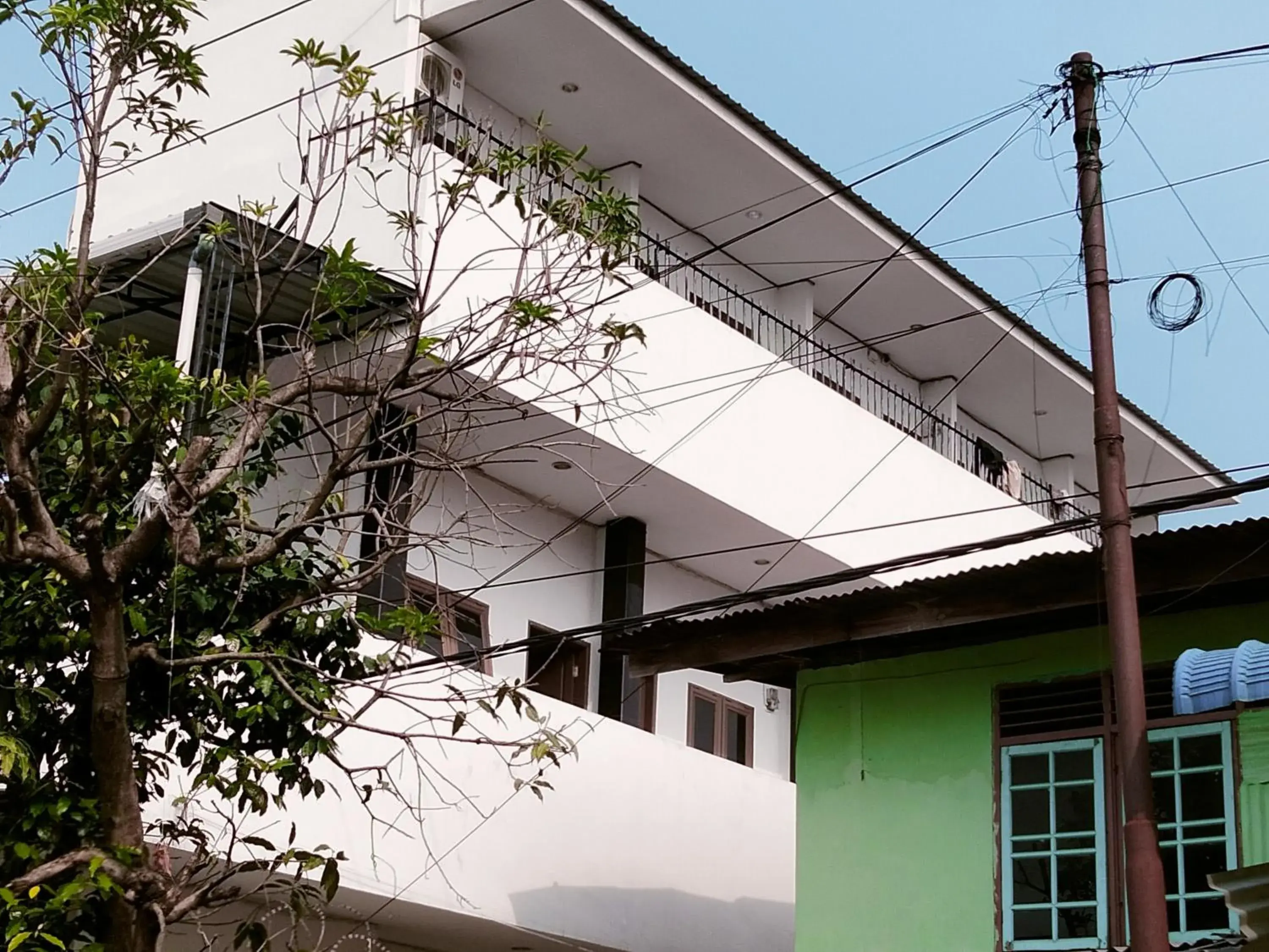 Facade/entrance in Hotel O As-sakinah Syariah 2 Facade/entrance in Hotel O As-sakinah Syariah 2