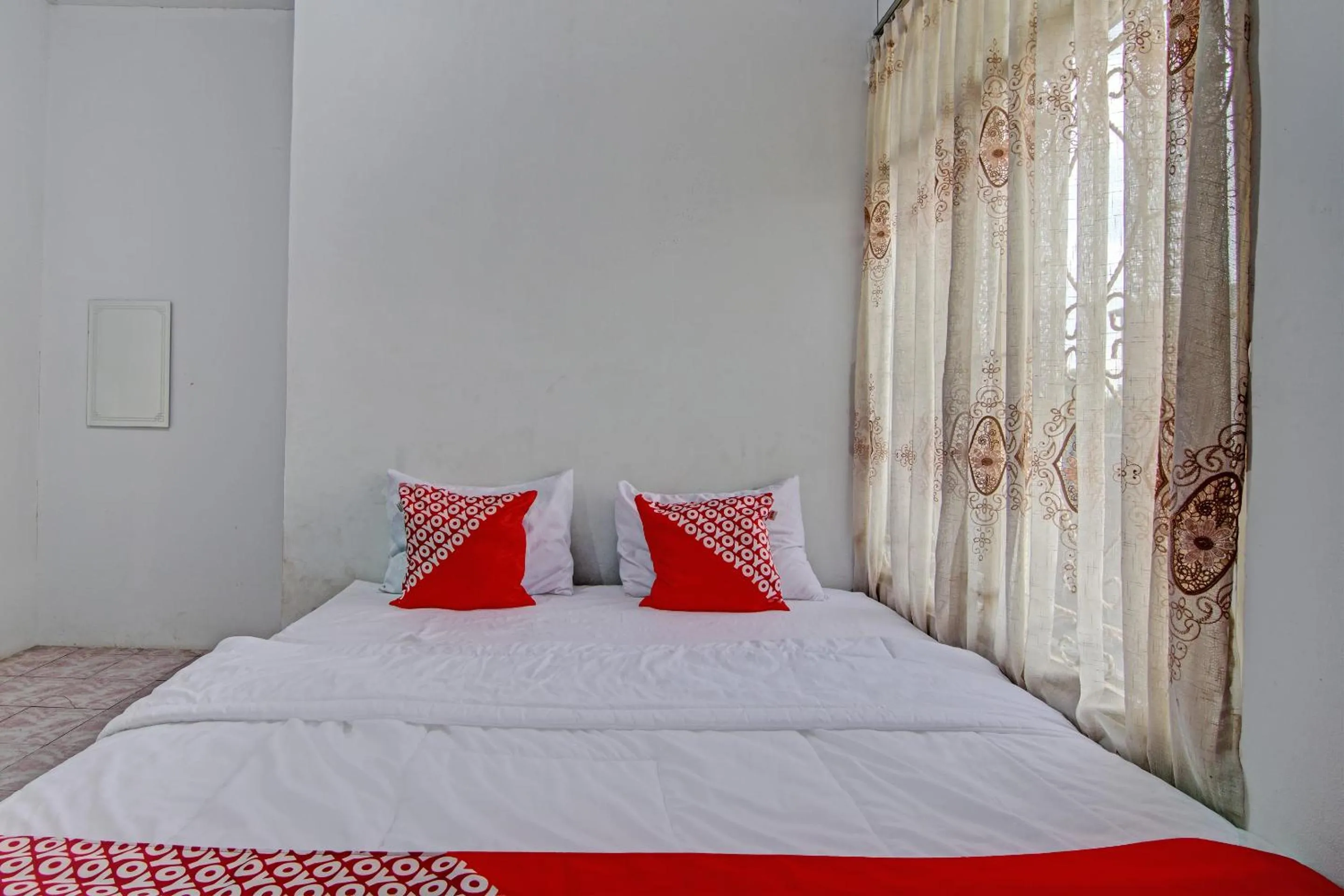 Bedroom, Bed in Hotel O Wisma 35NearTaman Wisata Polong Jopang