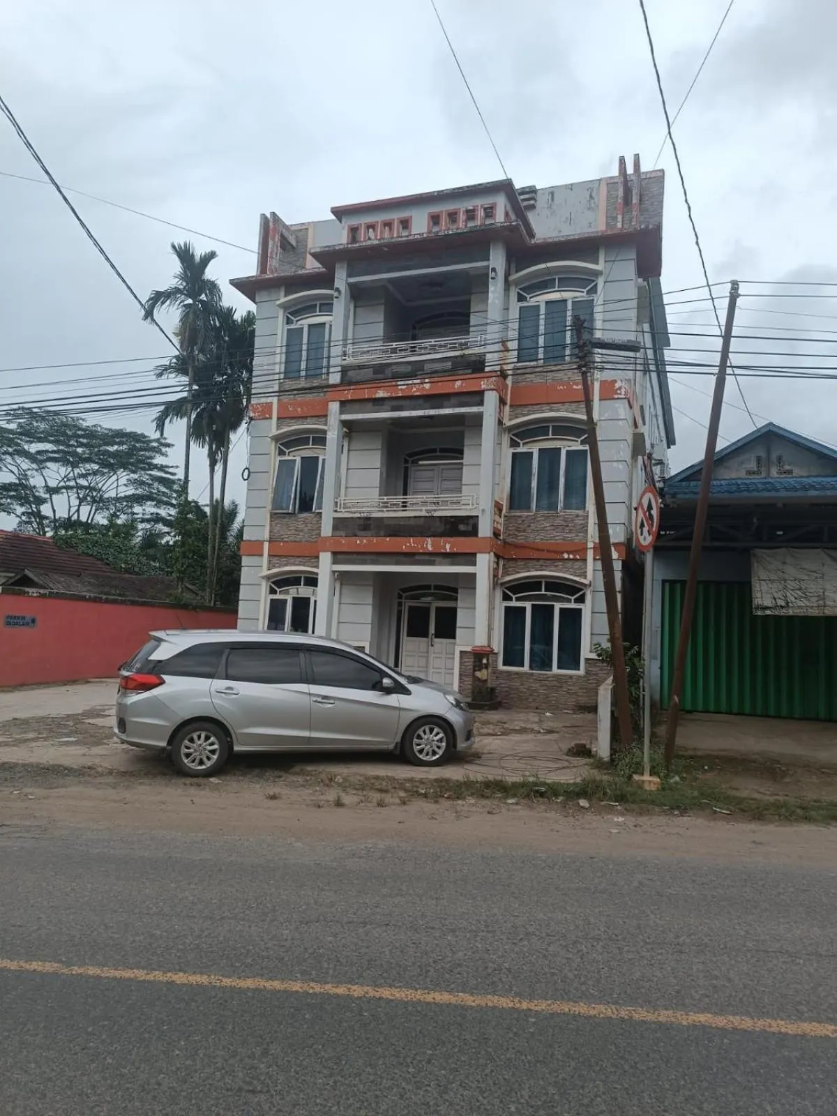 Hotel O Marang Homestay Syariah Near SMP NEGERI 1 CEMPAGA