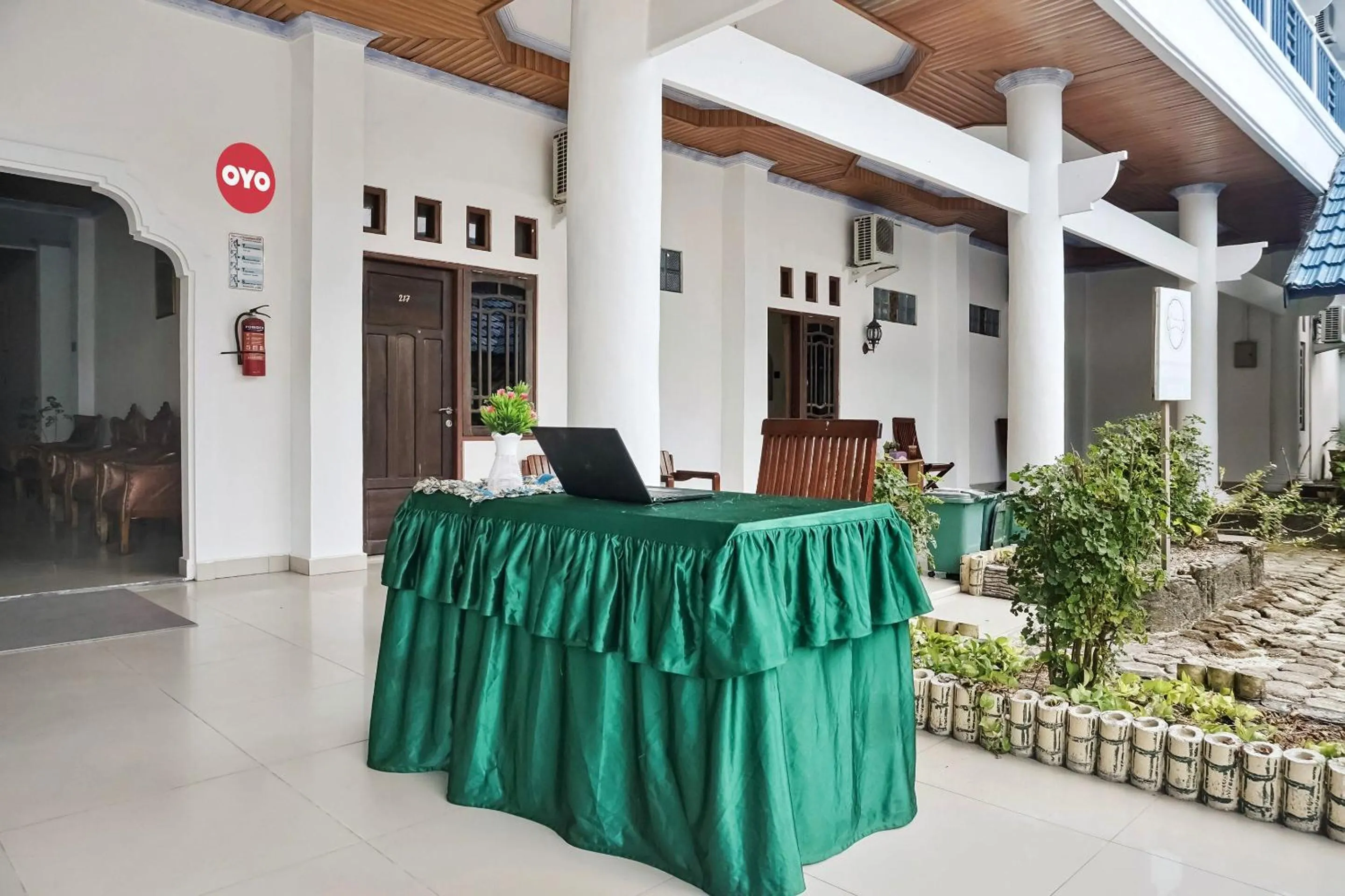 Lobby or reception in Hotel O Marang Homestay Syariah Near SMP NEGERI 1 CEMPAGA