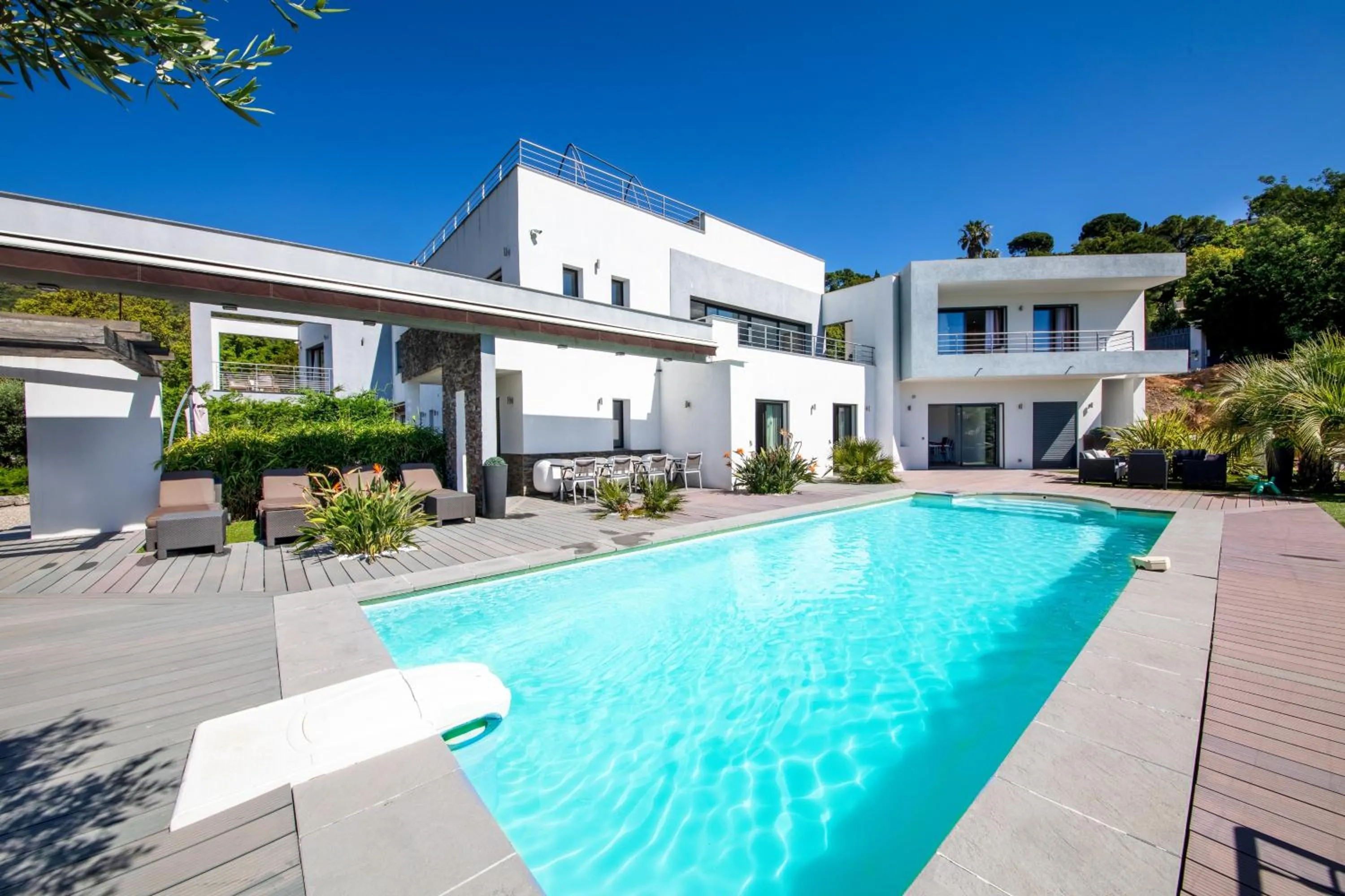 Villa Louancelie B&B