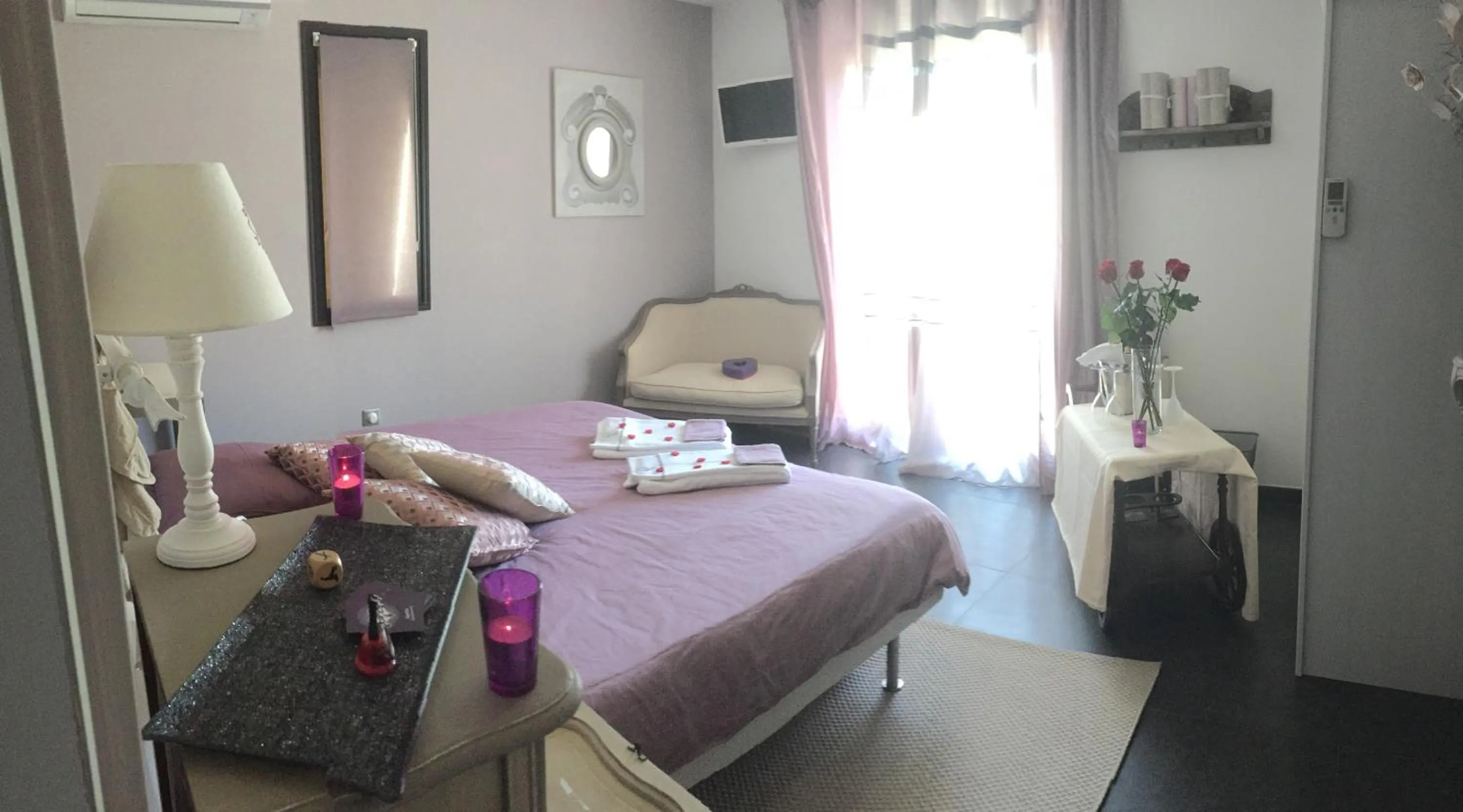 Double Room with Terrace in Villa Louancelie B&B