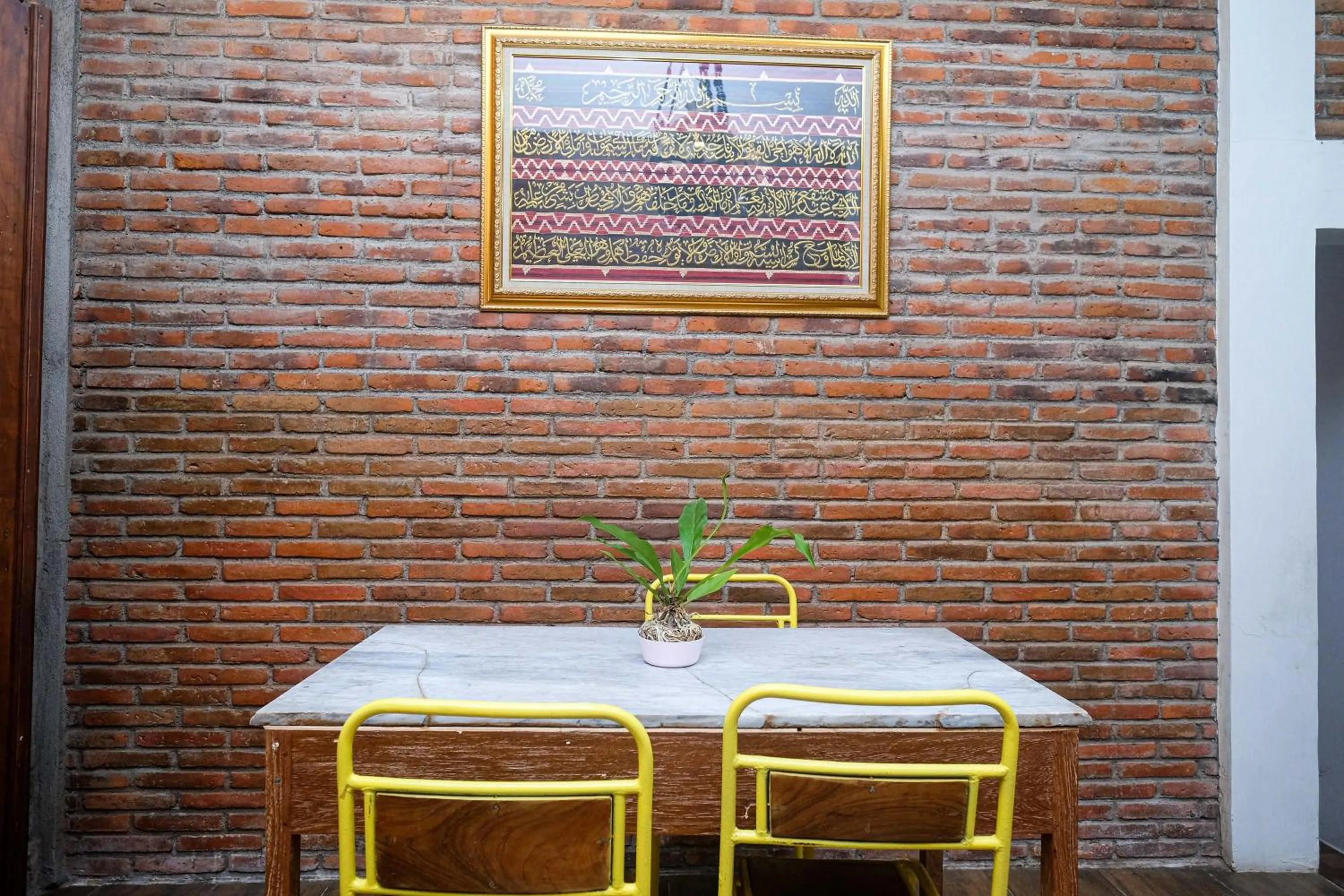 Property building in RedDoorz Syariah near Stasiun Klaten