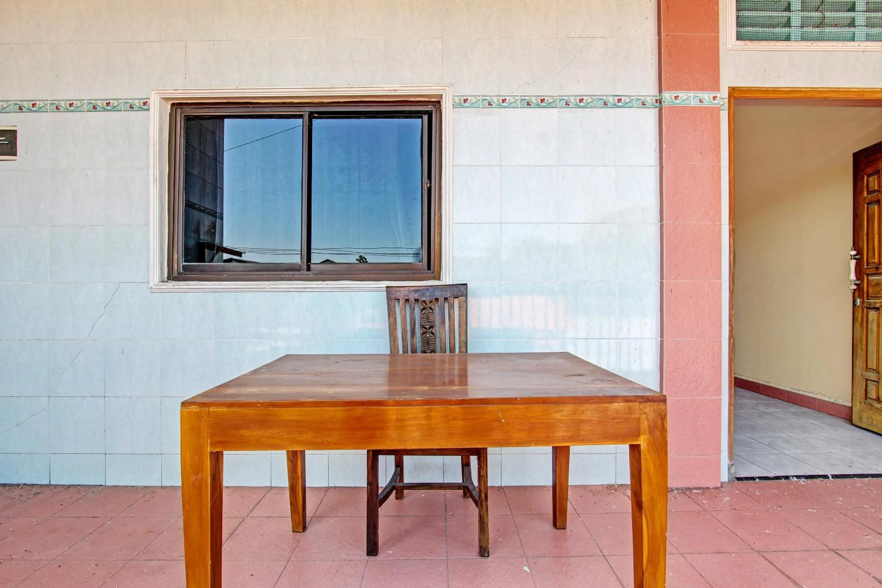 Lobby or reception in SPOT ON 92760 Global Media Homestay Syariah