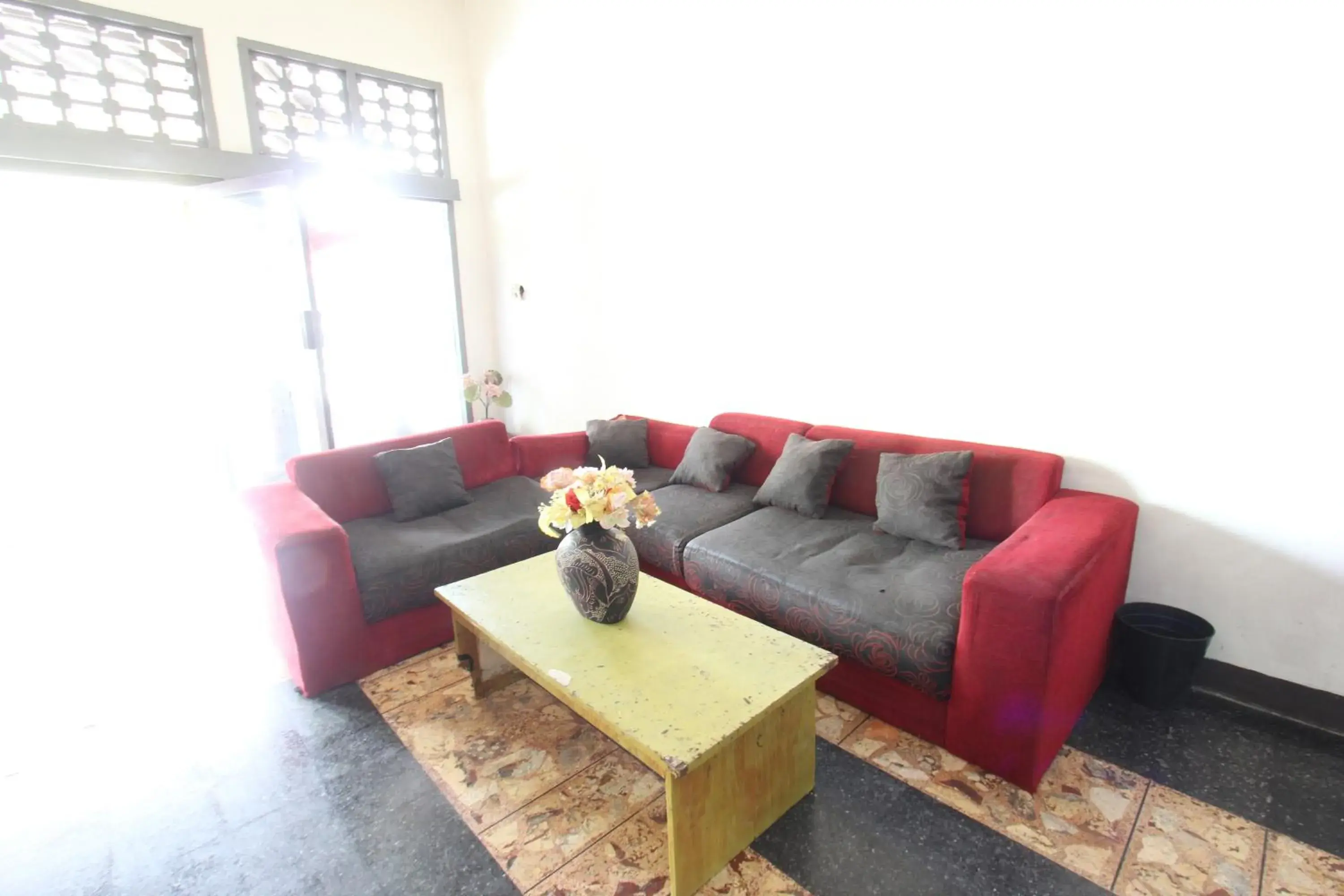 Lobby or reception in Hotel O Motel Langko Lobby or reception in Hotel O Motel Langko