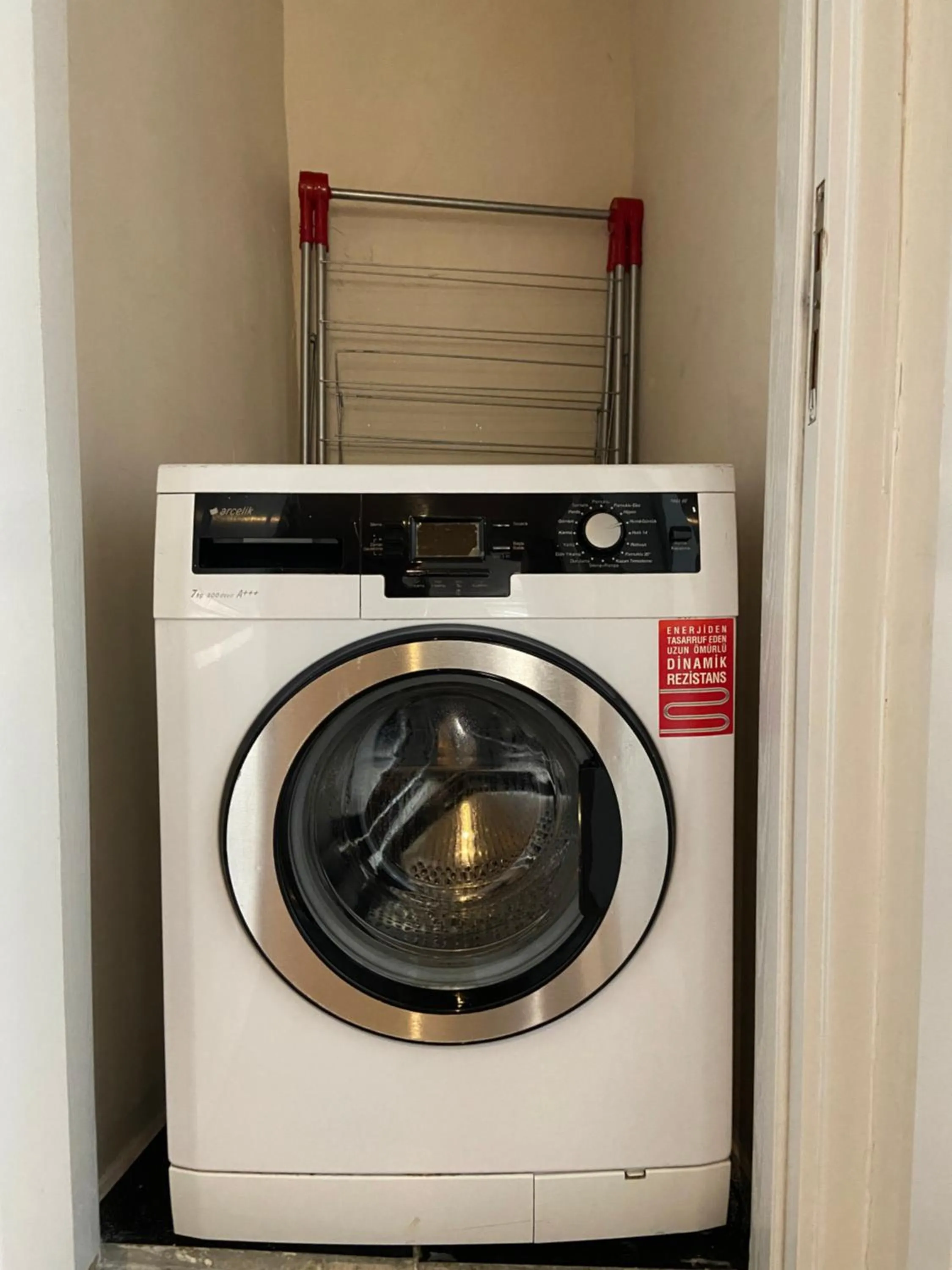 washing machine in Araz Apart