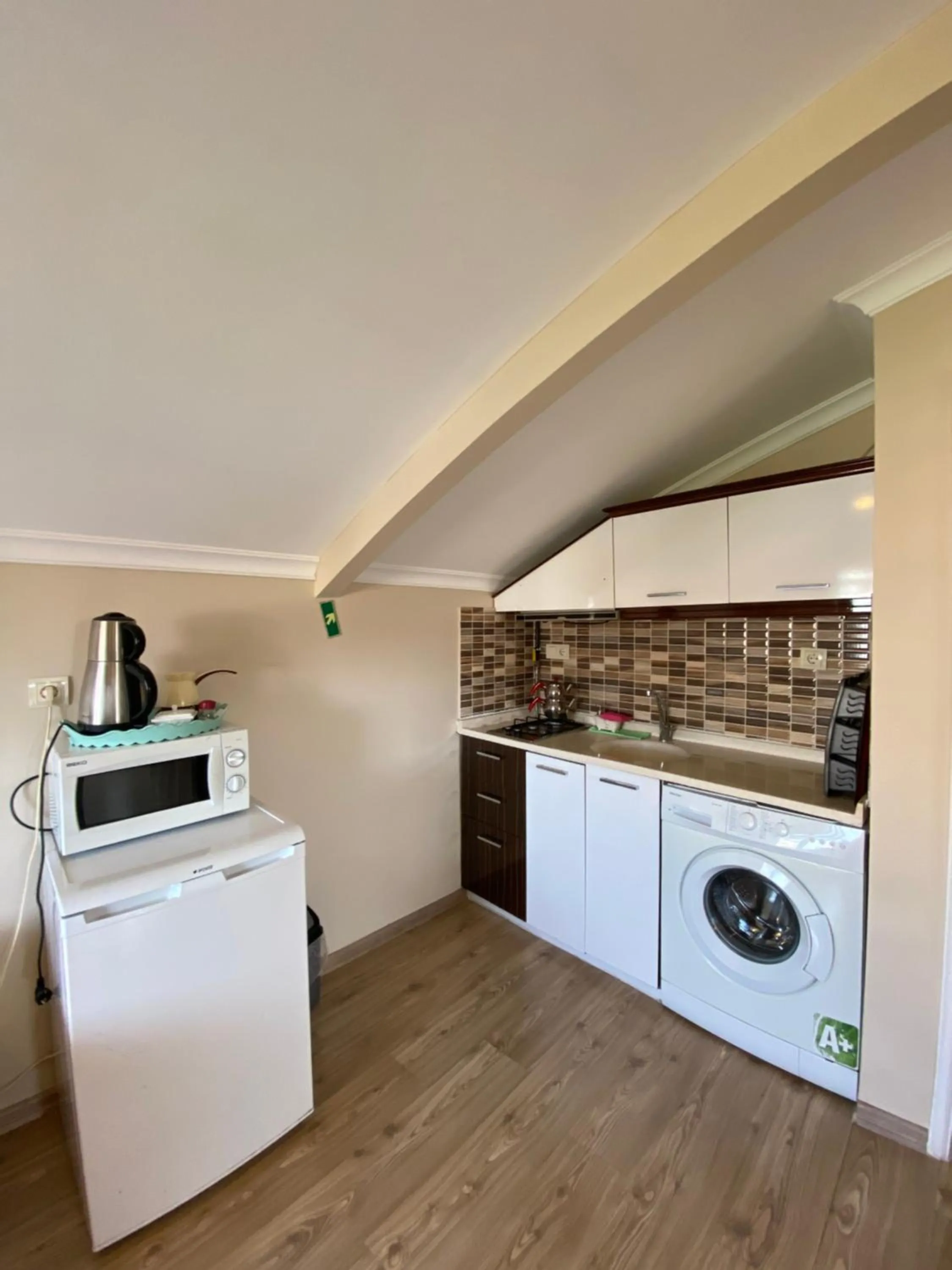 Kitchen or kitchenette in Araz Apart